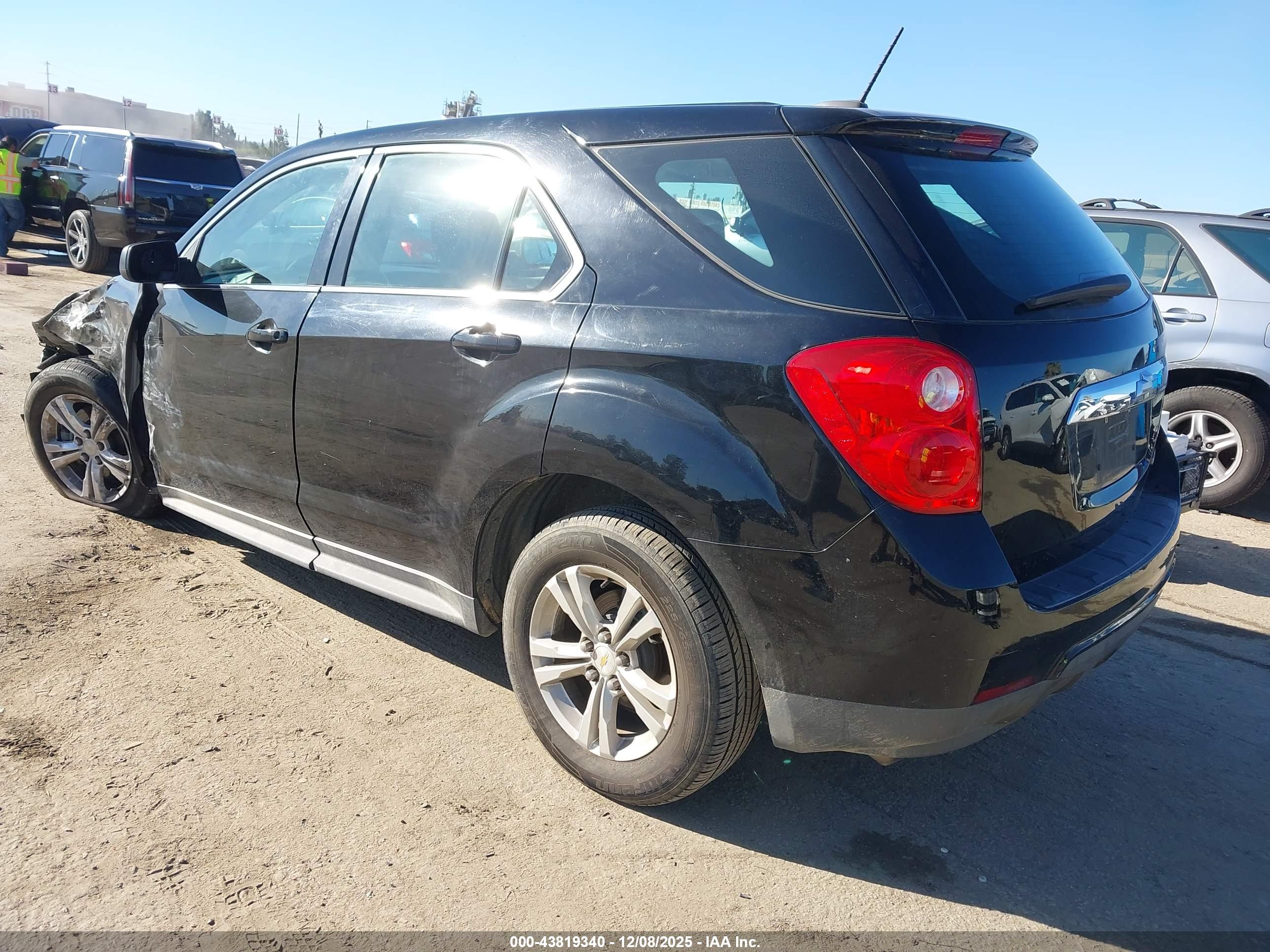 CHEVROLET EQUINOX image 3