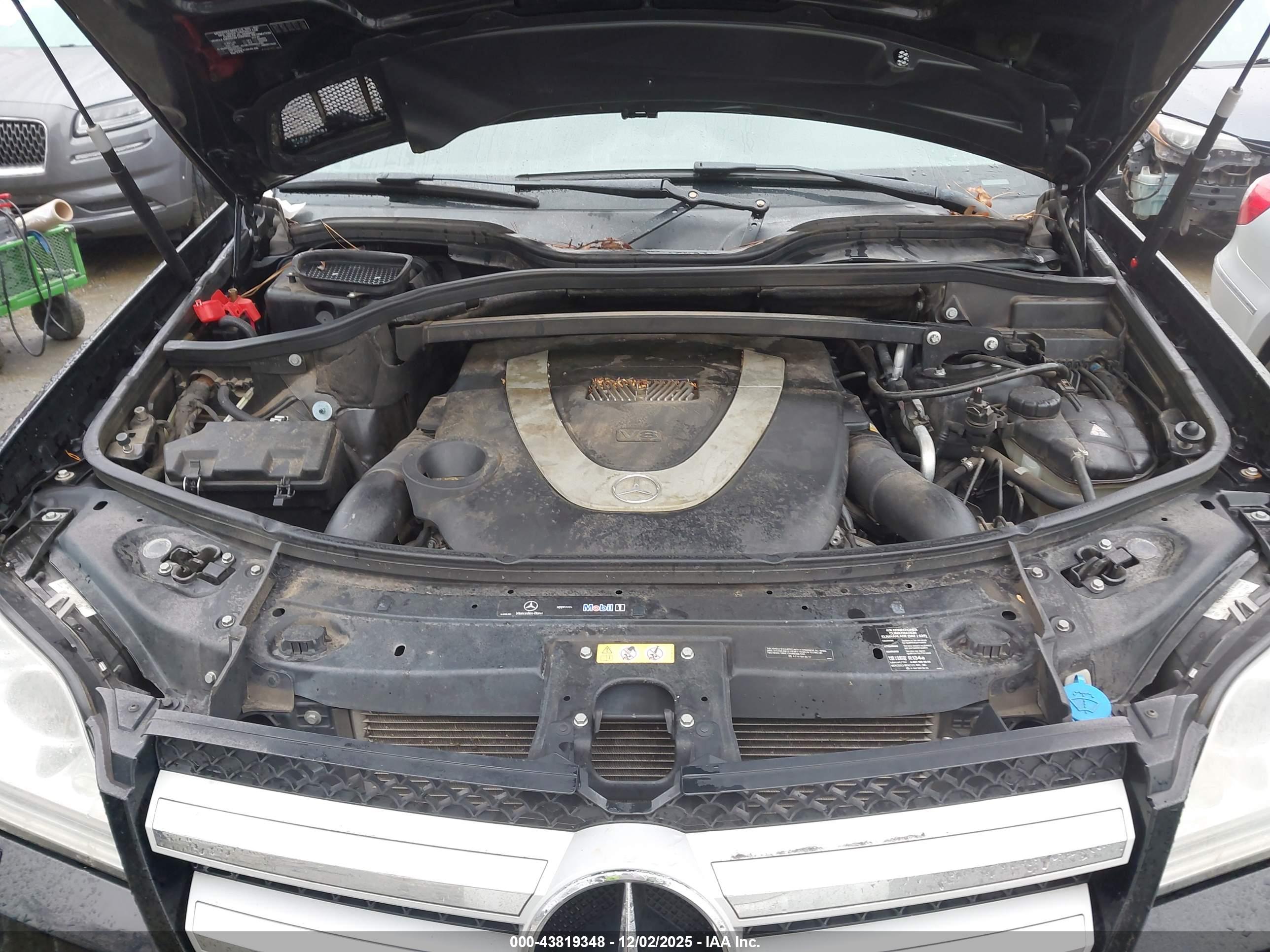 MERCEDES-BENZ GL image 10
