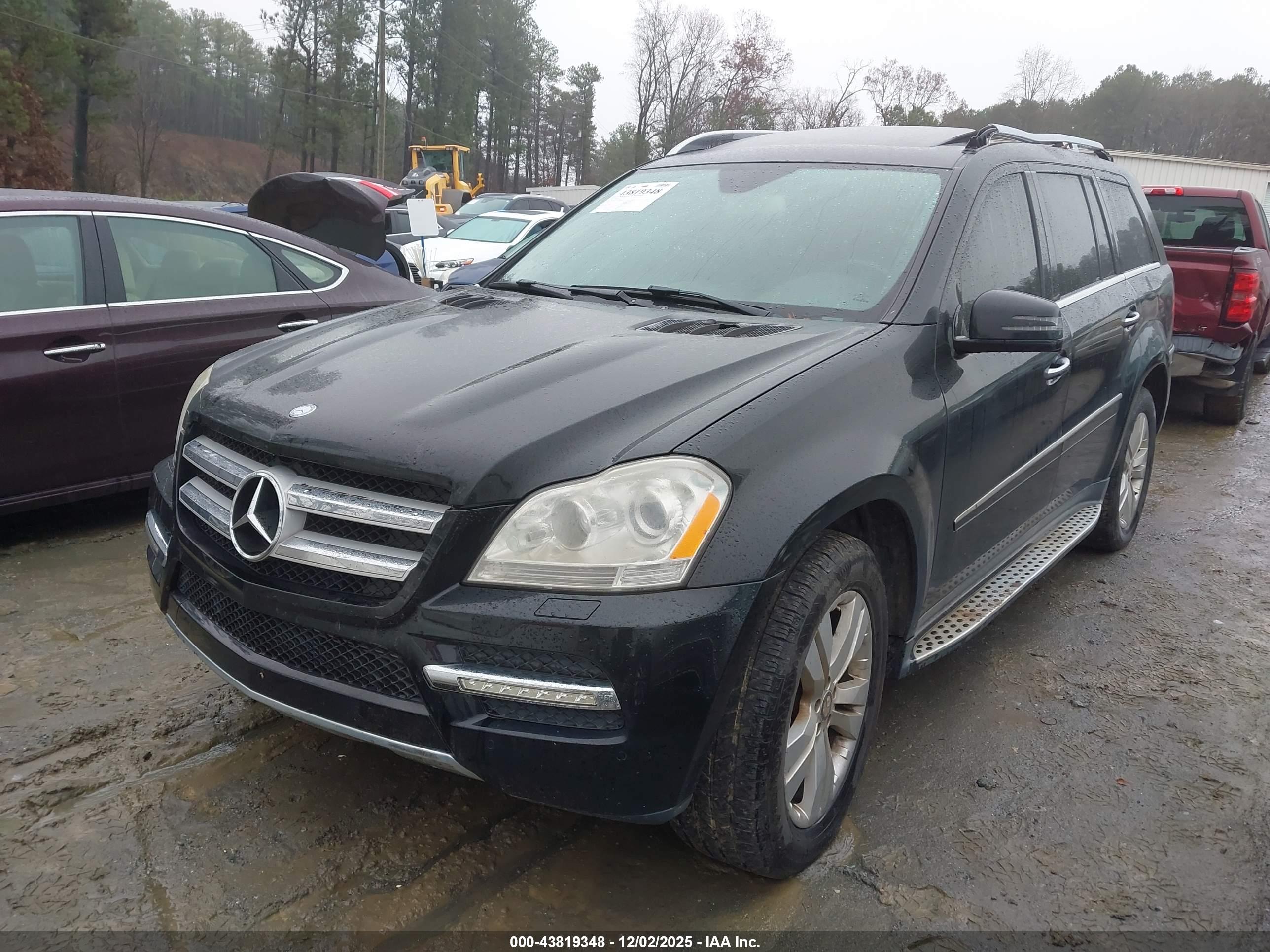 MERCEDES-BENZ GL image 2