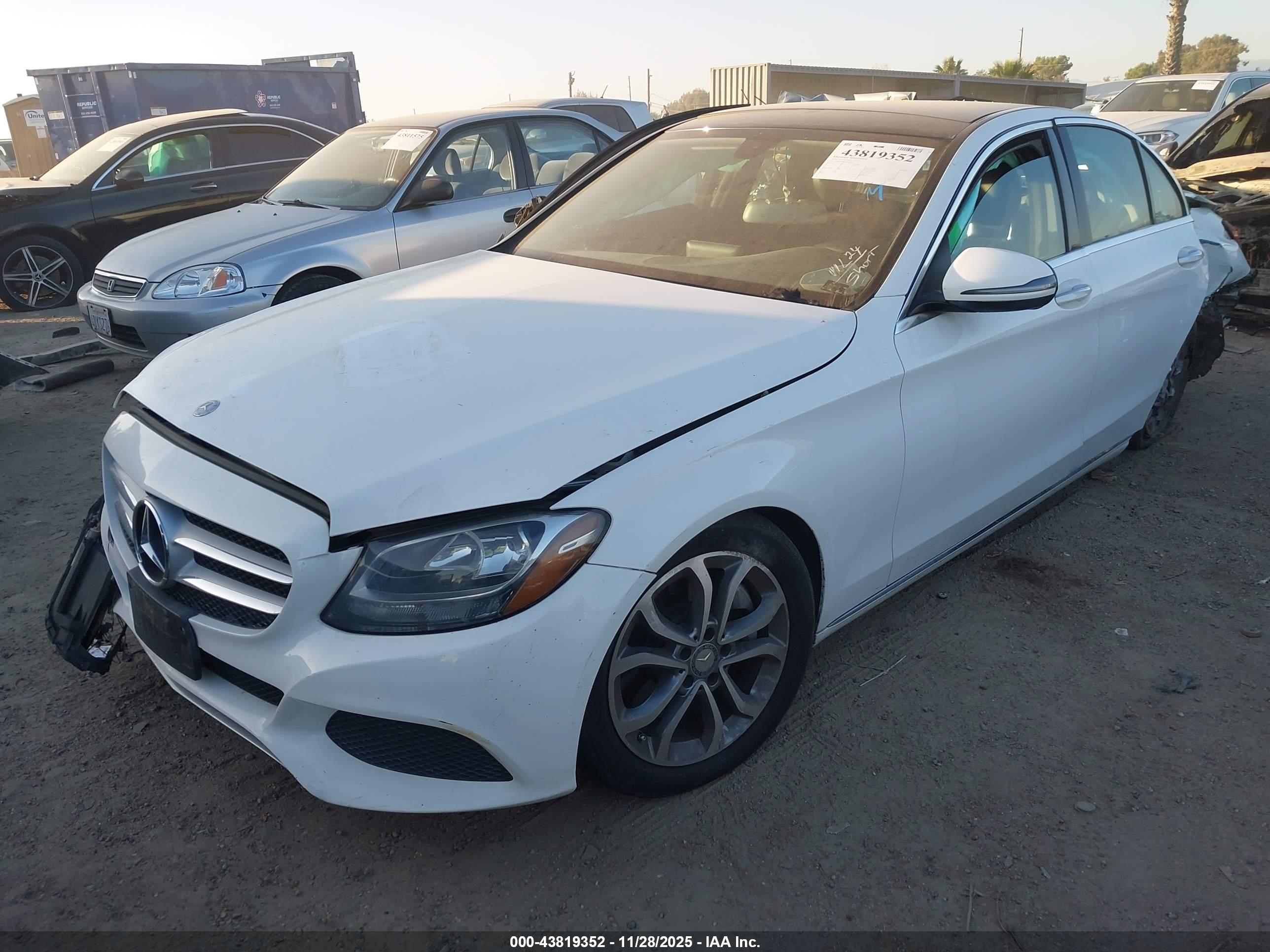 MERCEDES-BENZ C image 2