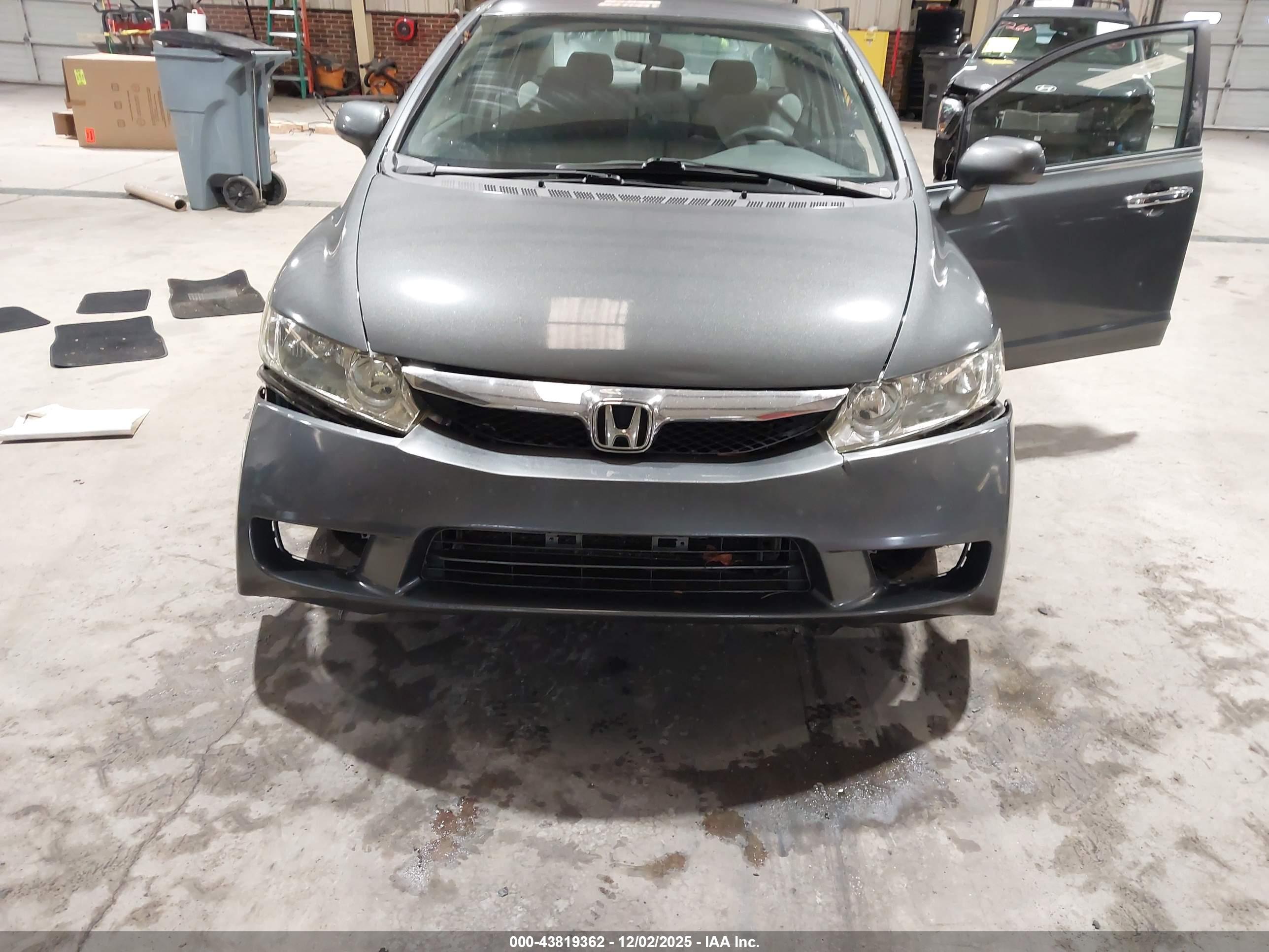 HONDA CIVIC image 6