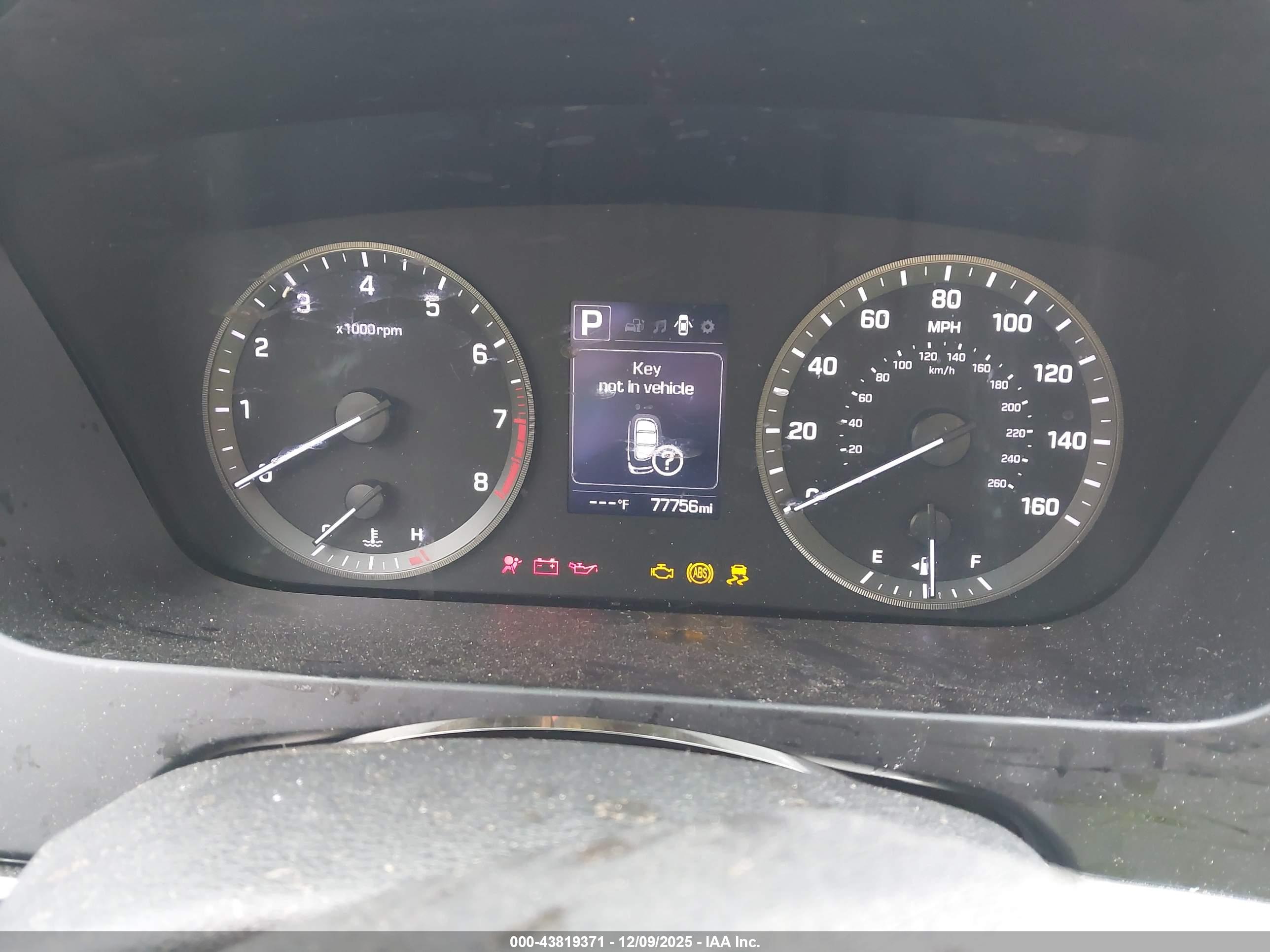 HYUNDAI SONATA image 7