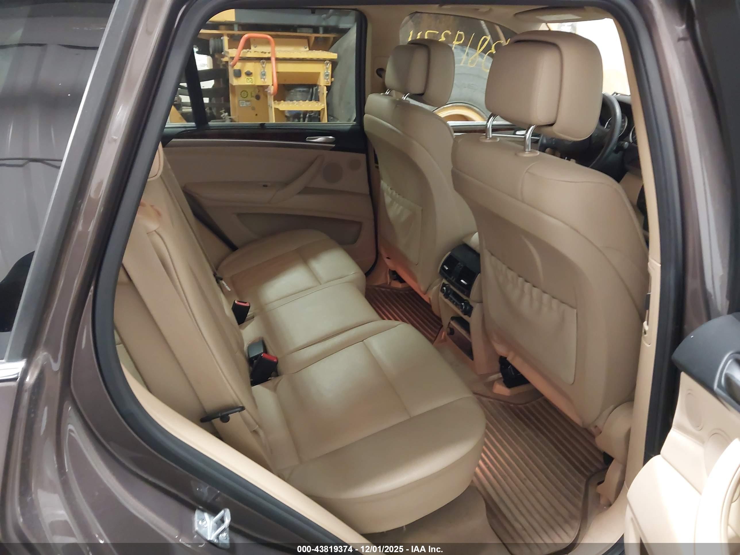 BMW X5 image 8