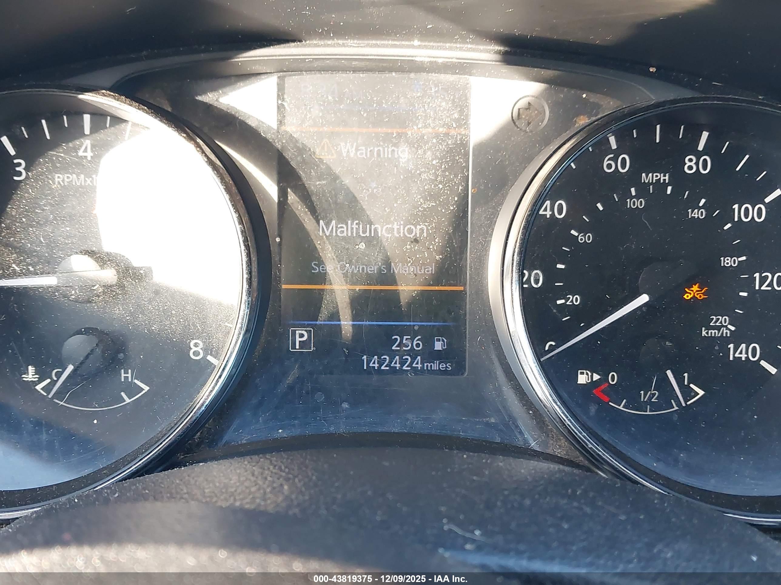 NISSAN ROGUE image 7