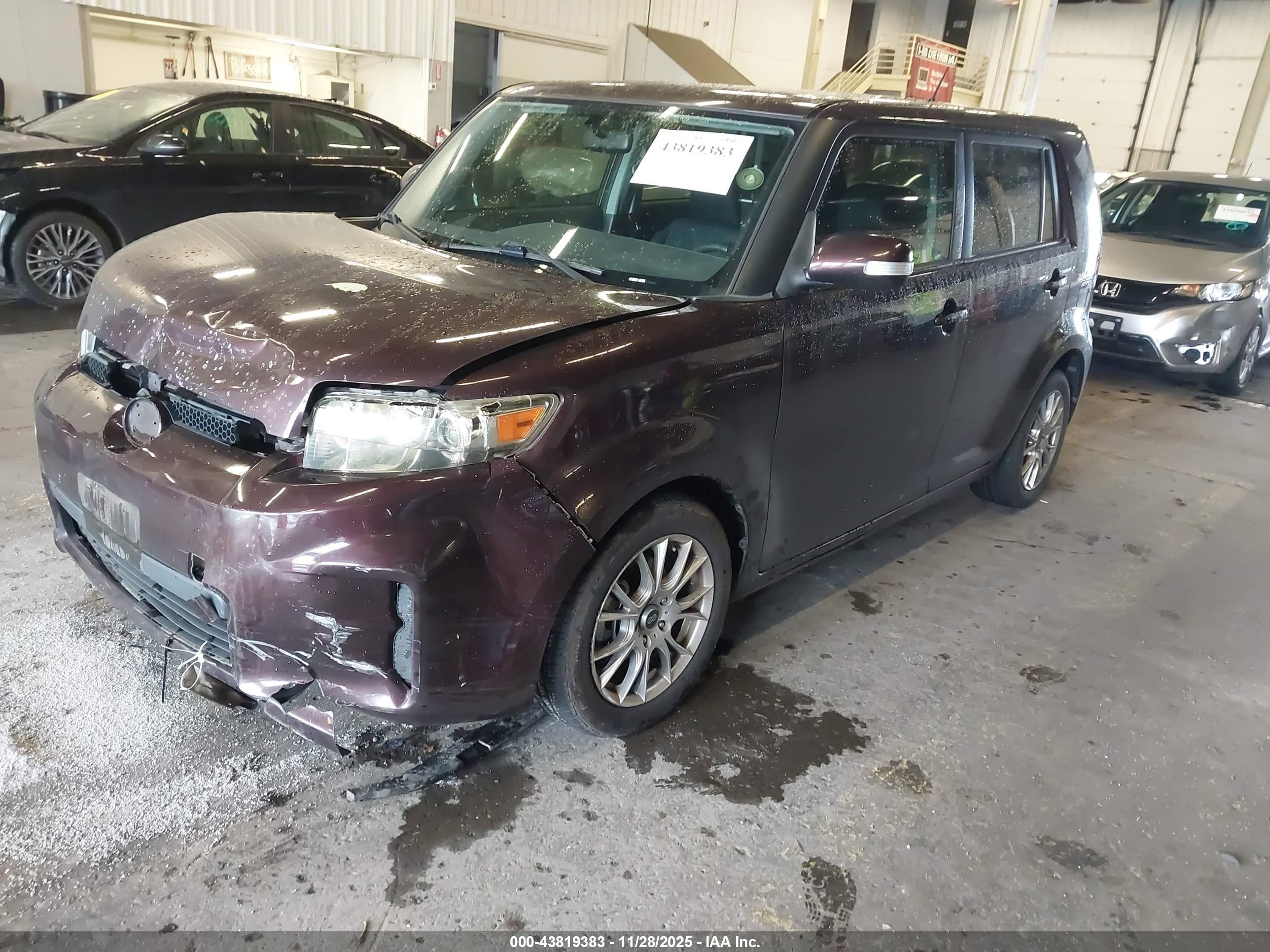 SCION XB image 2