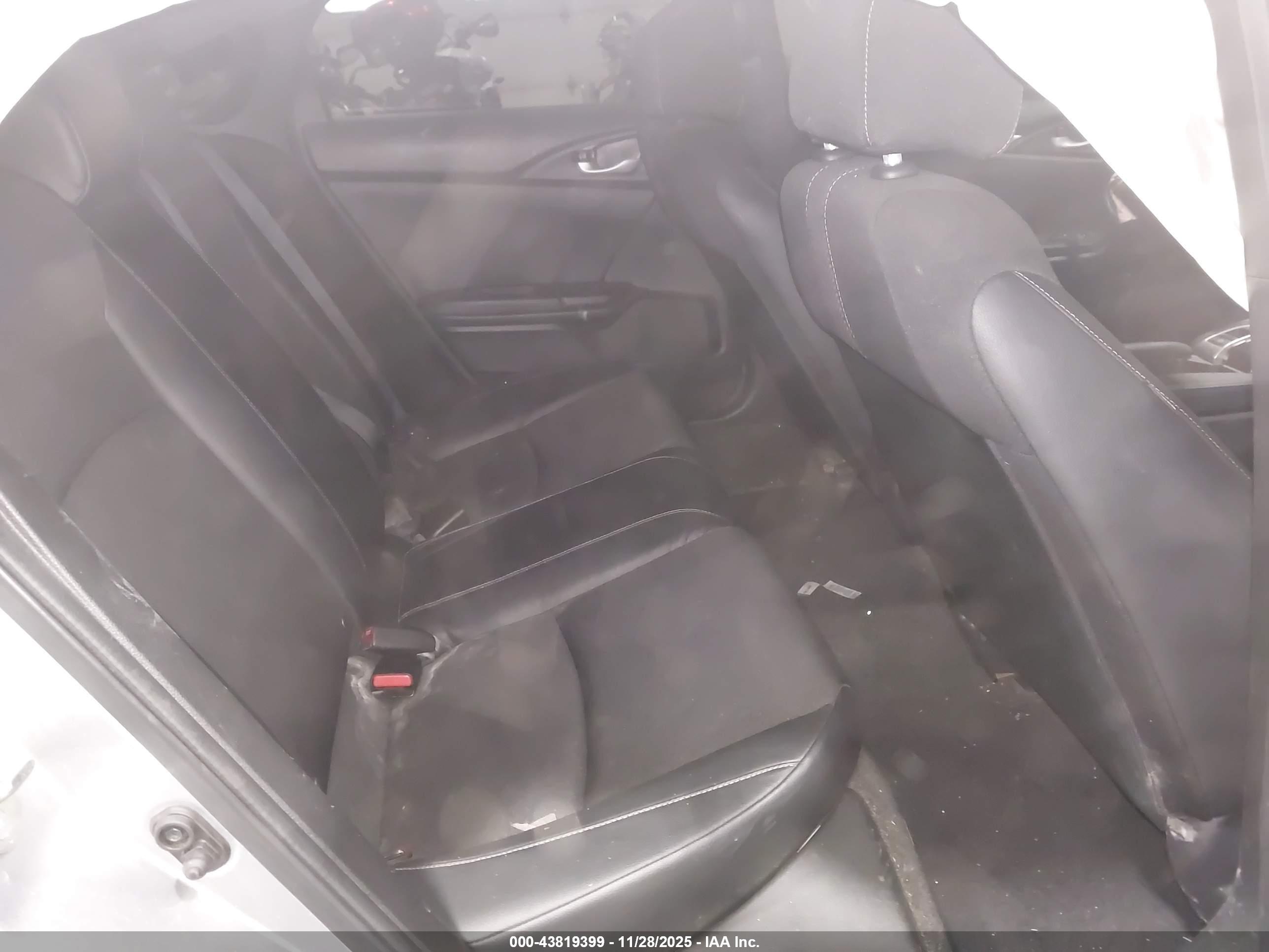 HONDA CIVIC image 8