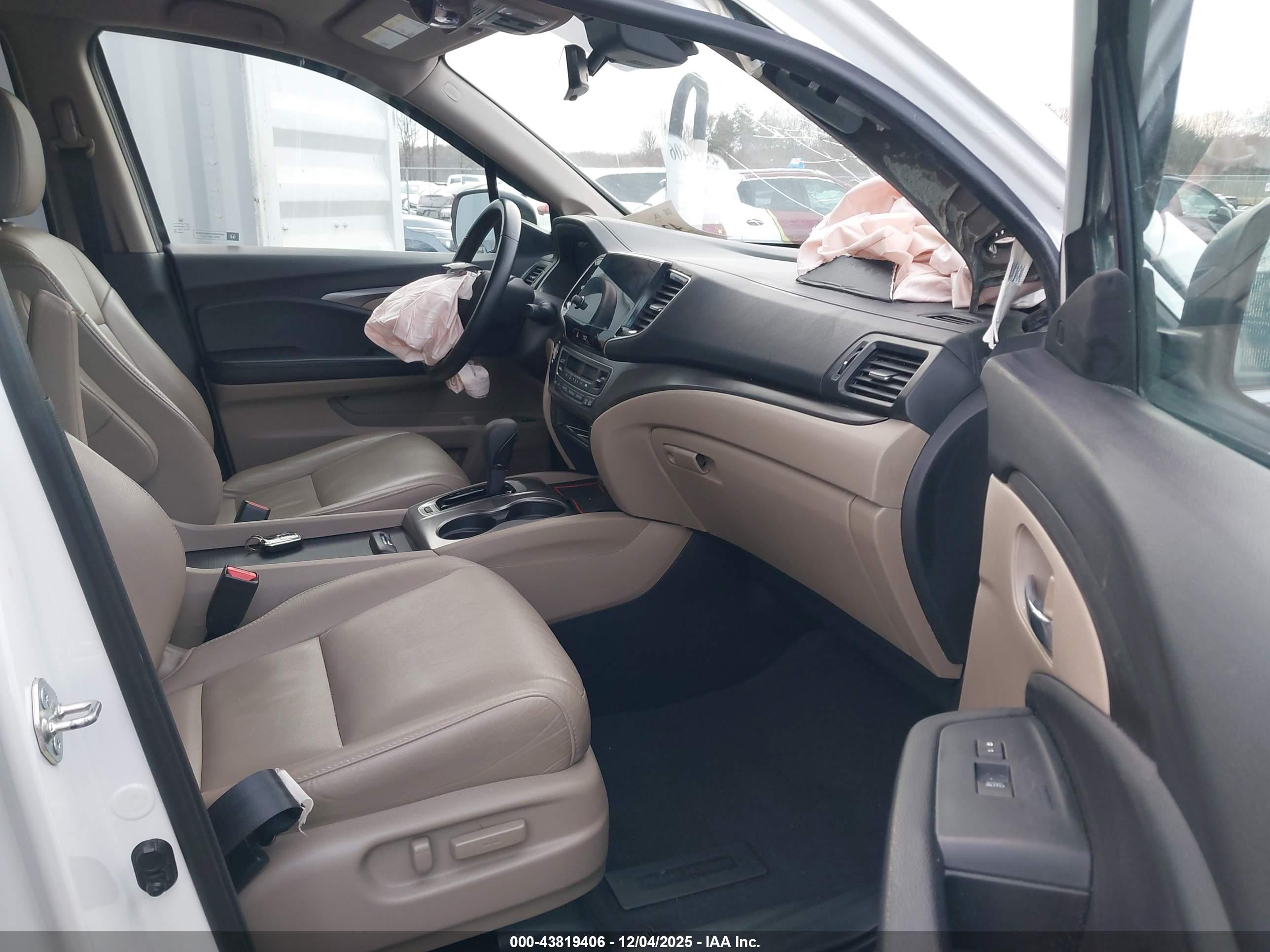 HONDA PILOT image 5
