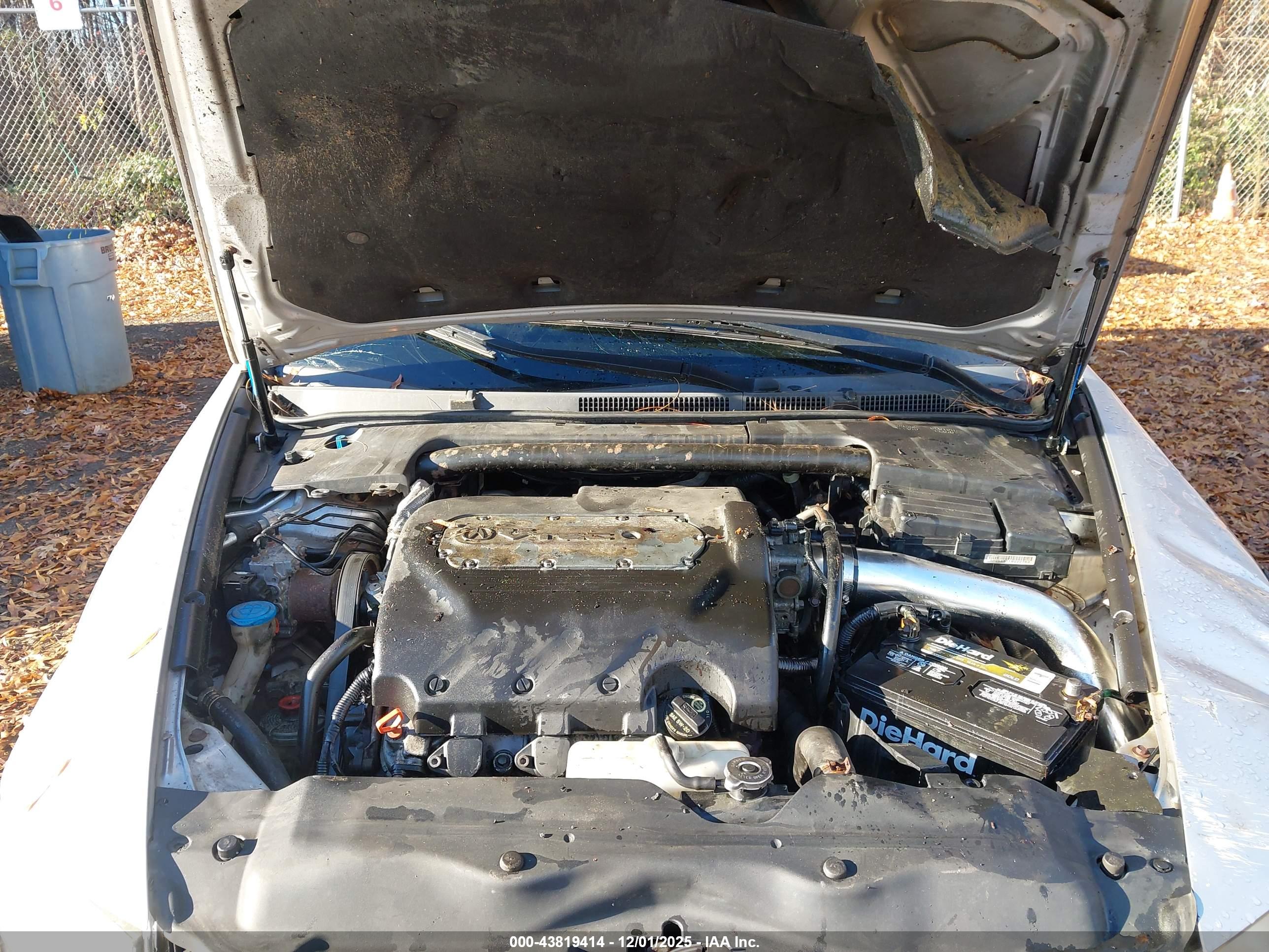 ACURA TL image 10
