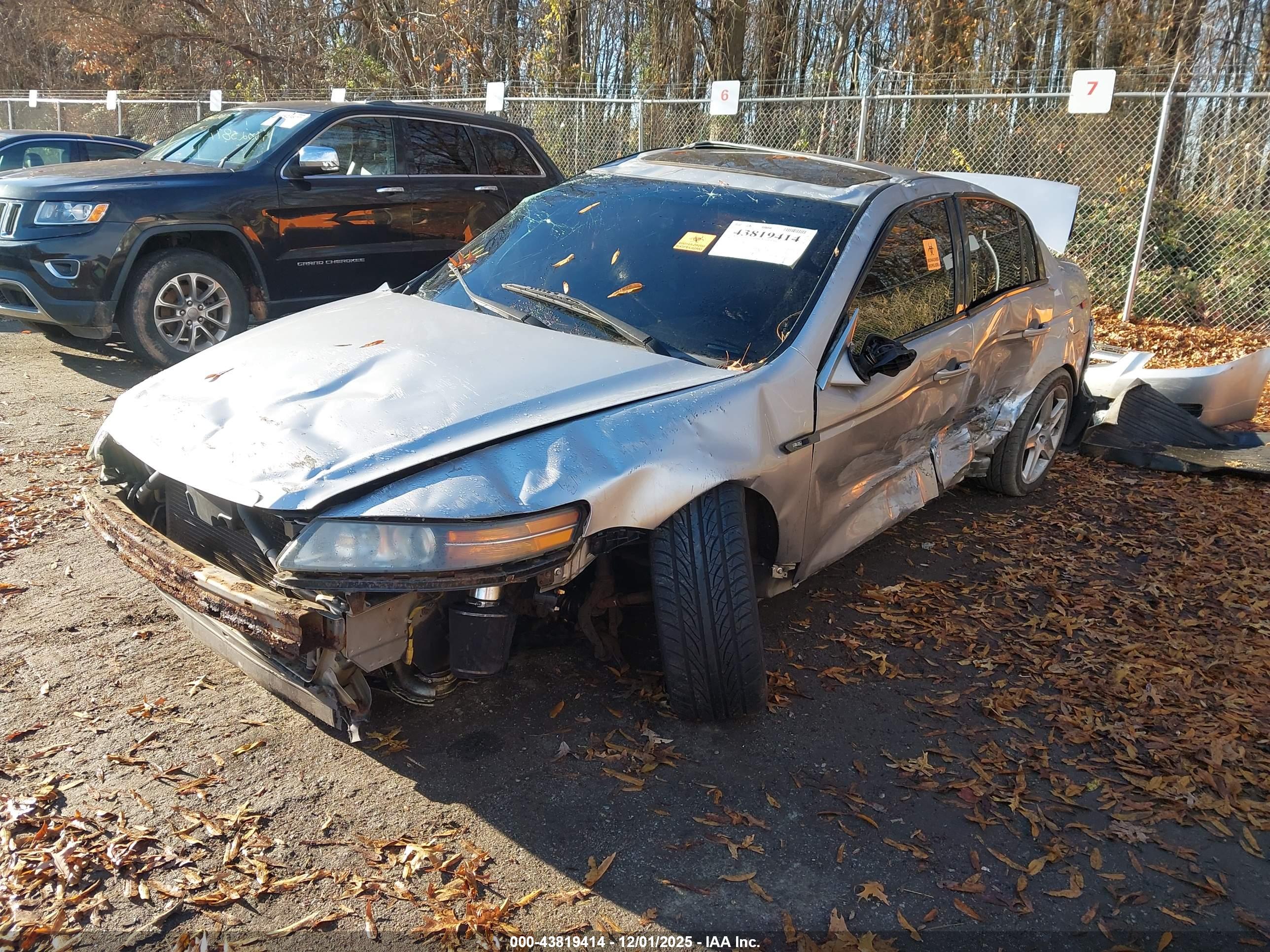 ACURA TL image 2