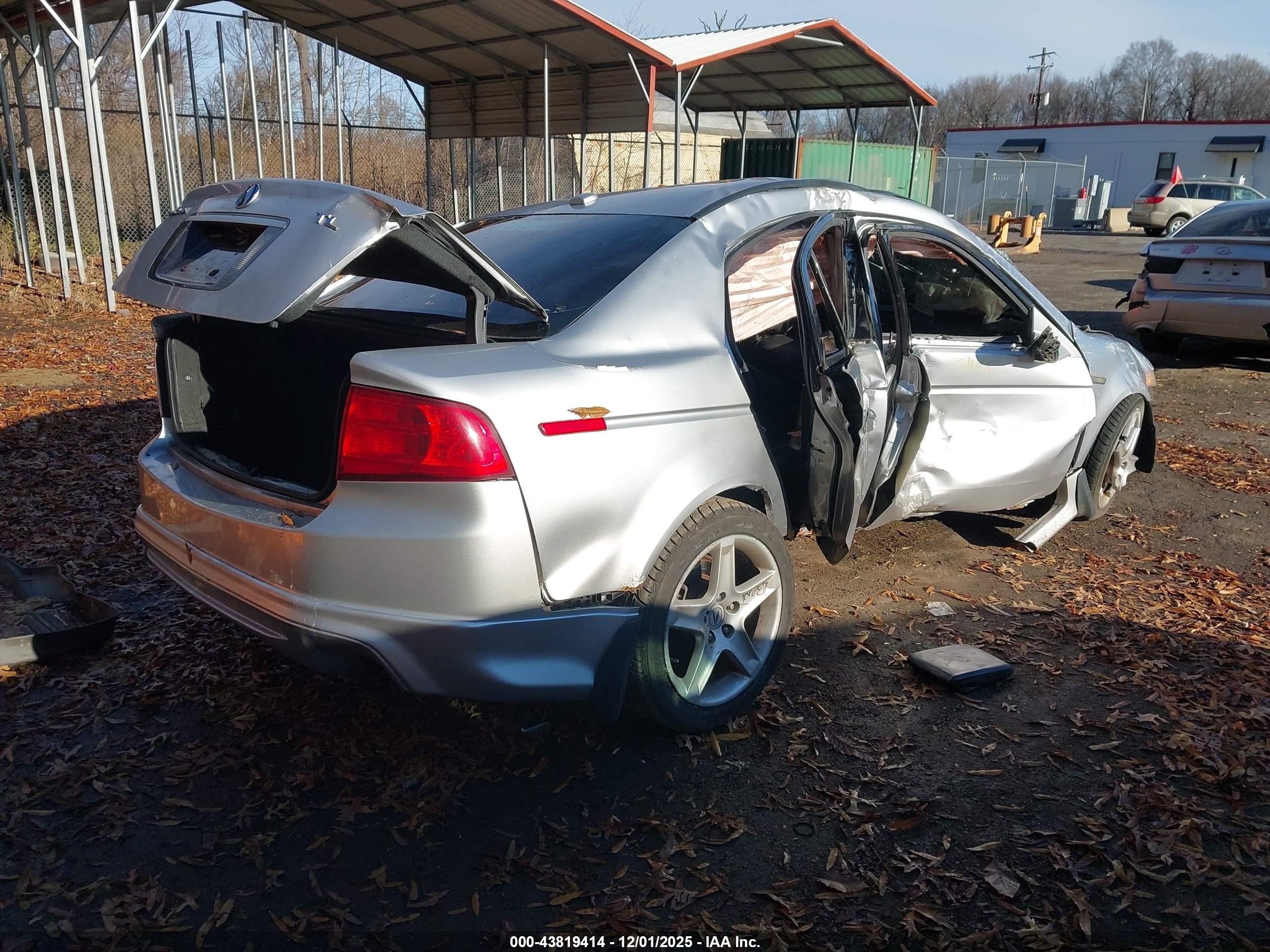 ACURA TL image 4