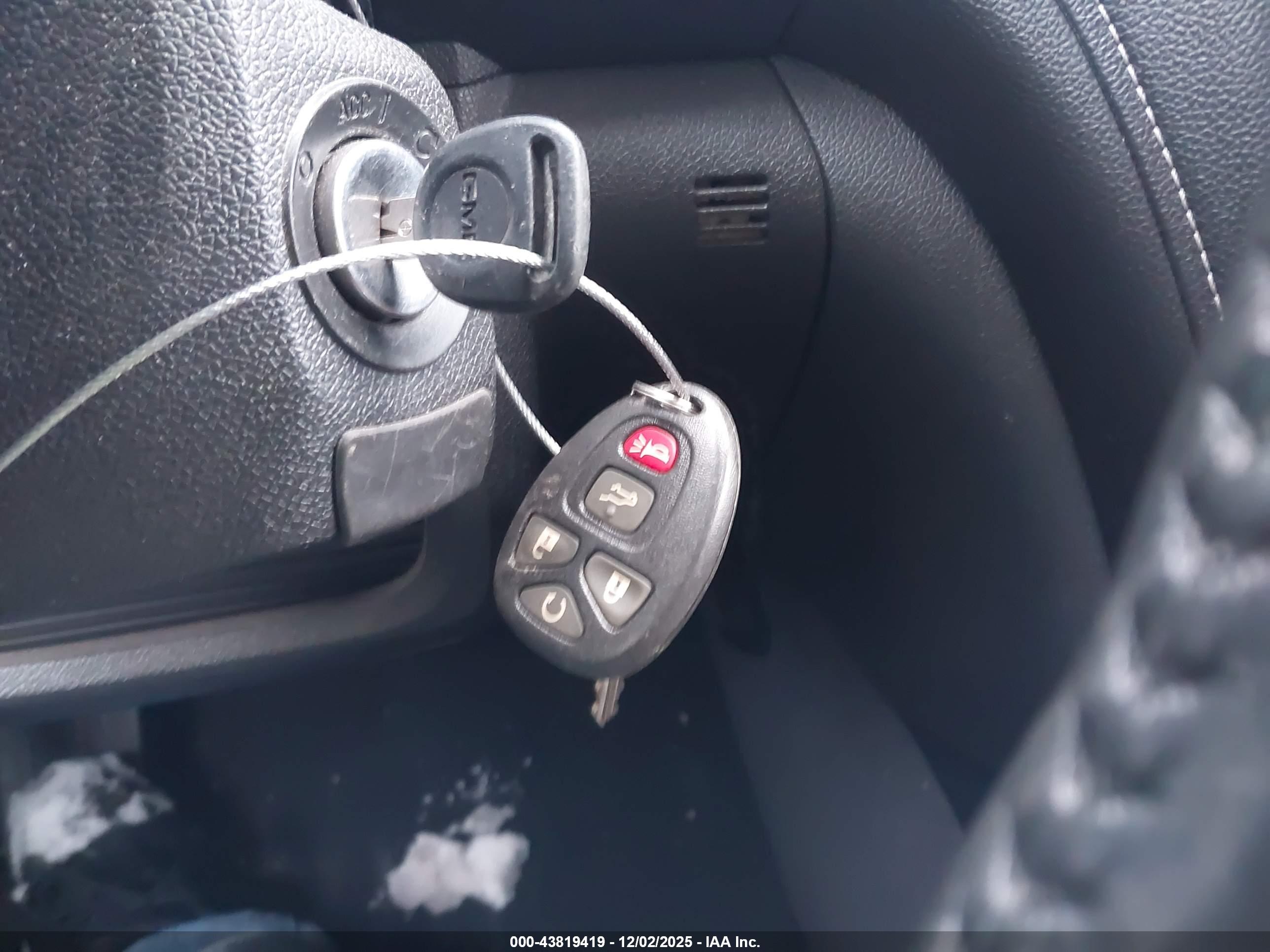 GMC ACADIA image 11