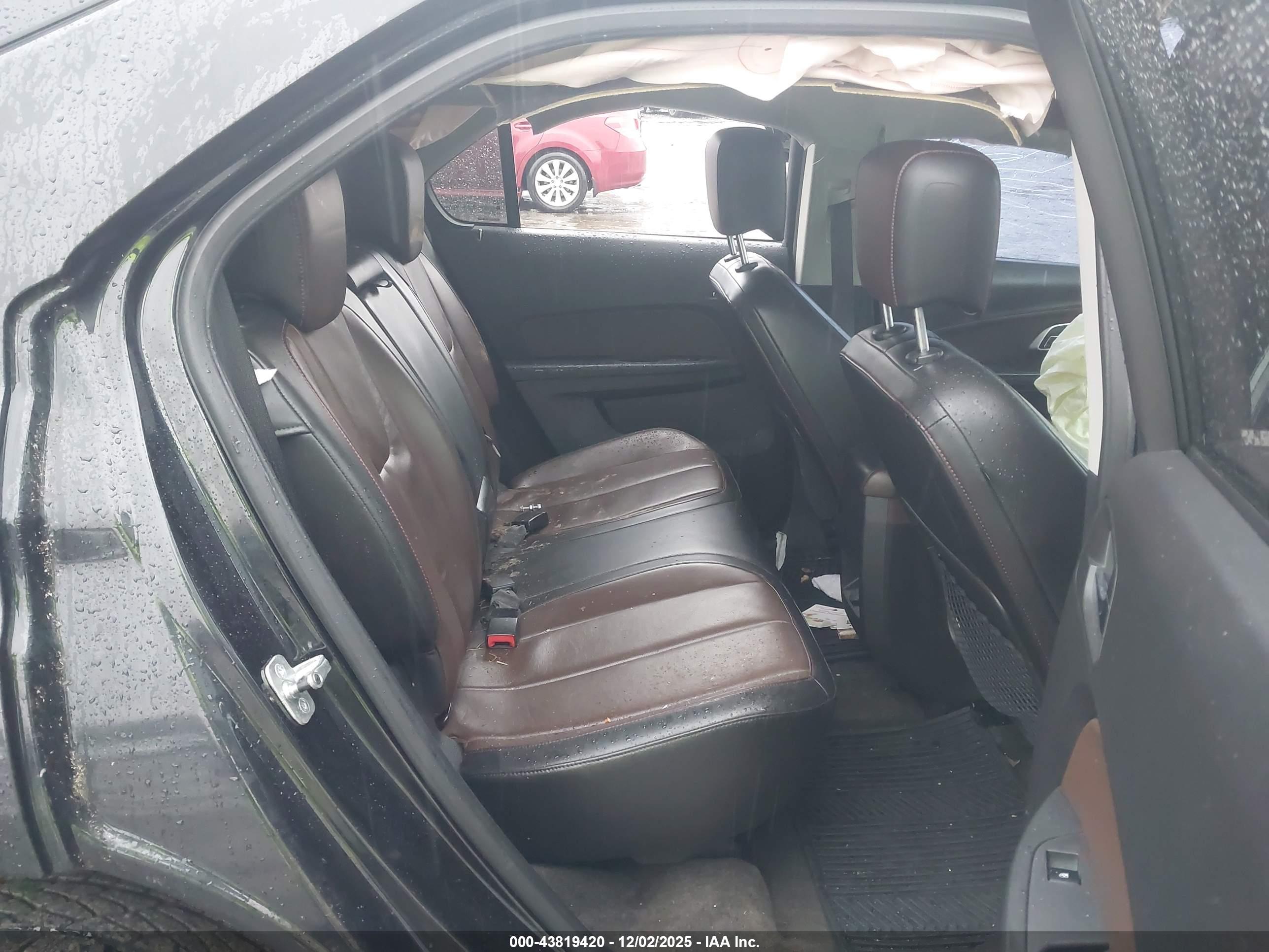 CHEVROLET EQUINOX image 8