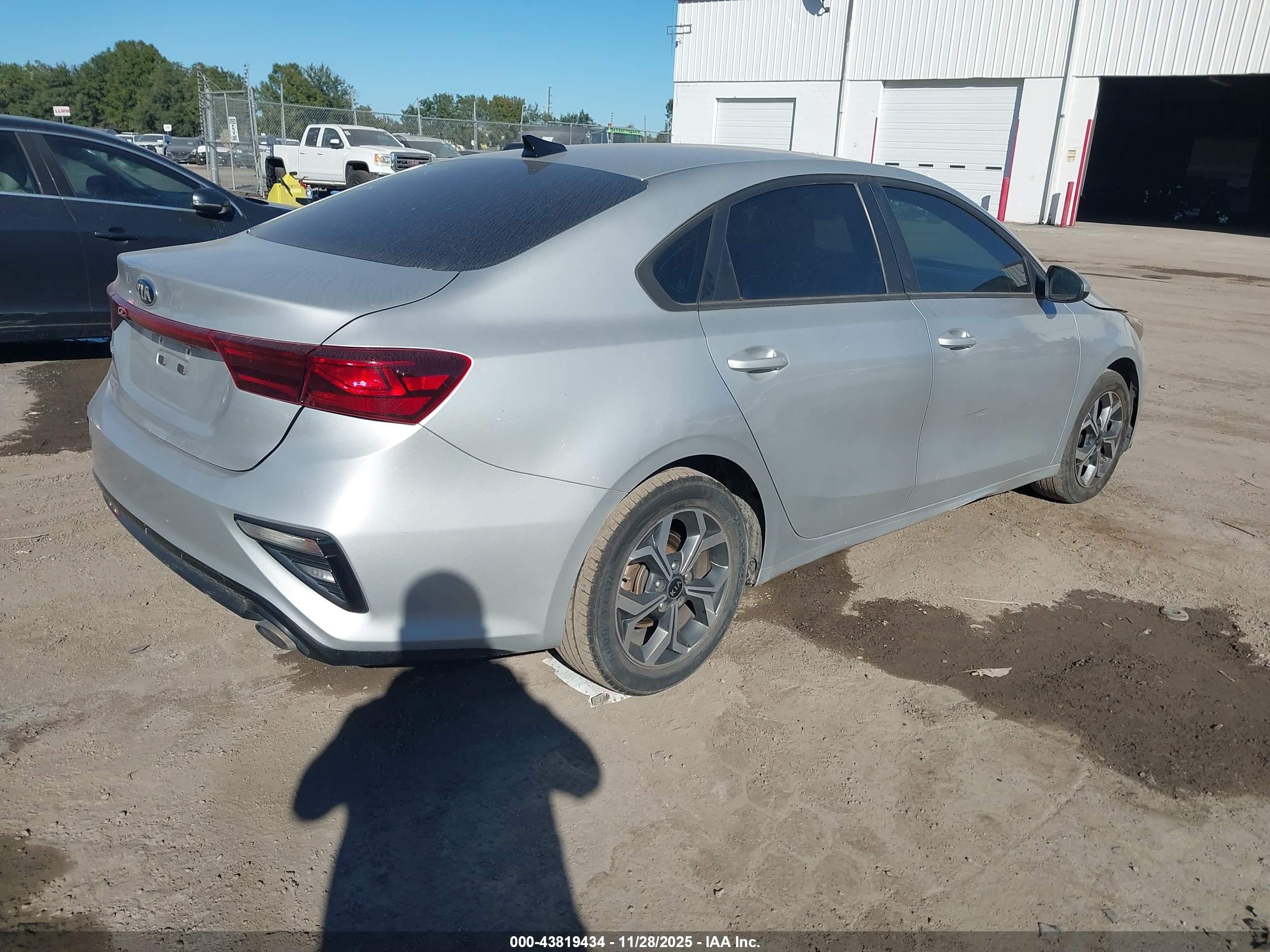 KIA FORTE image 4