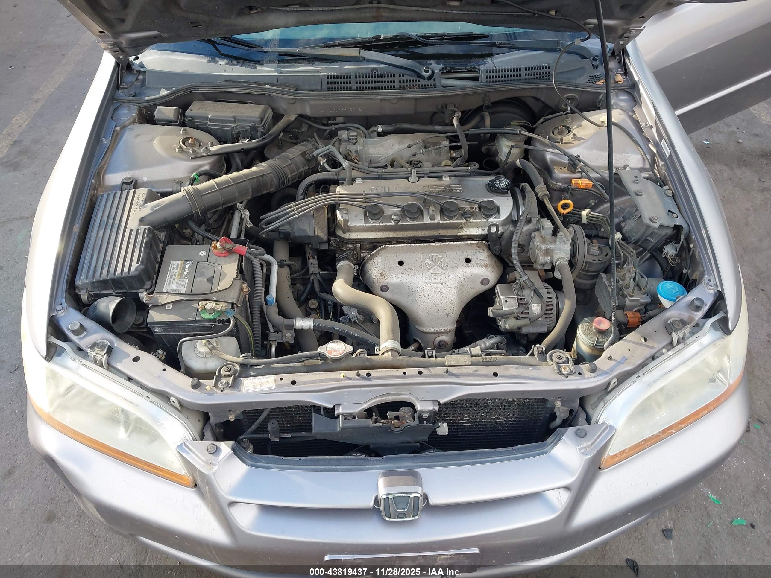 HONDA ACCORD image 10