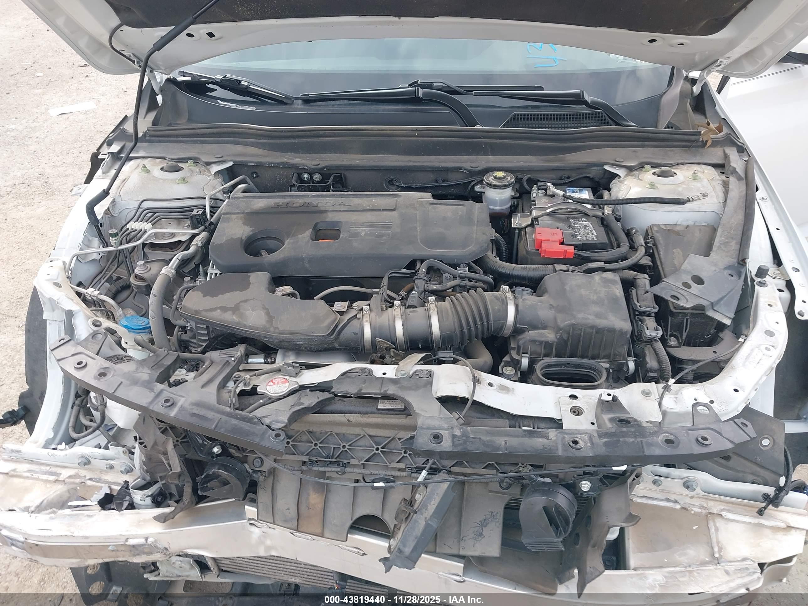 HONDA ACCORD image 10