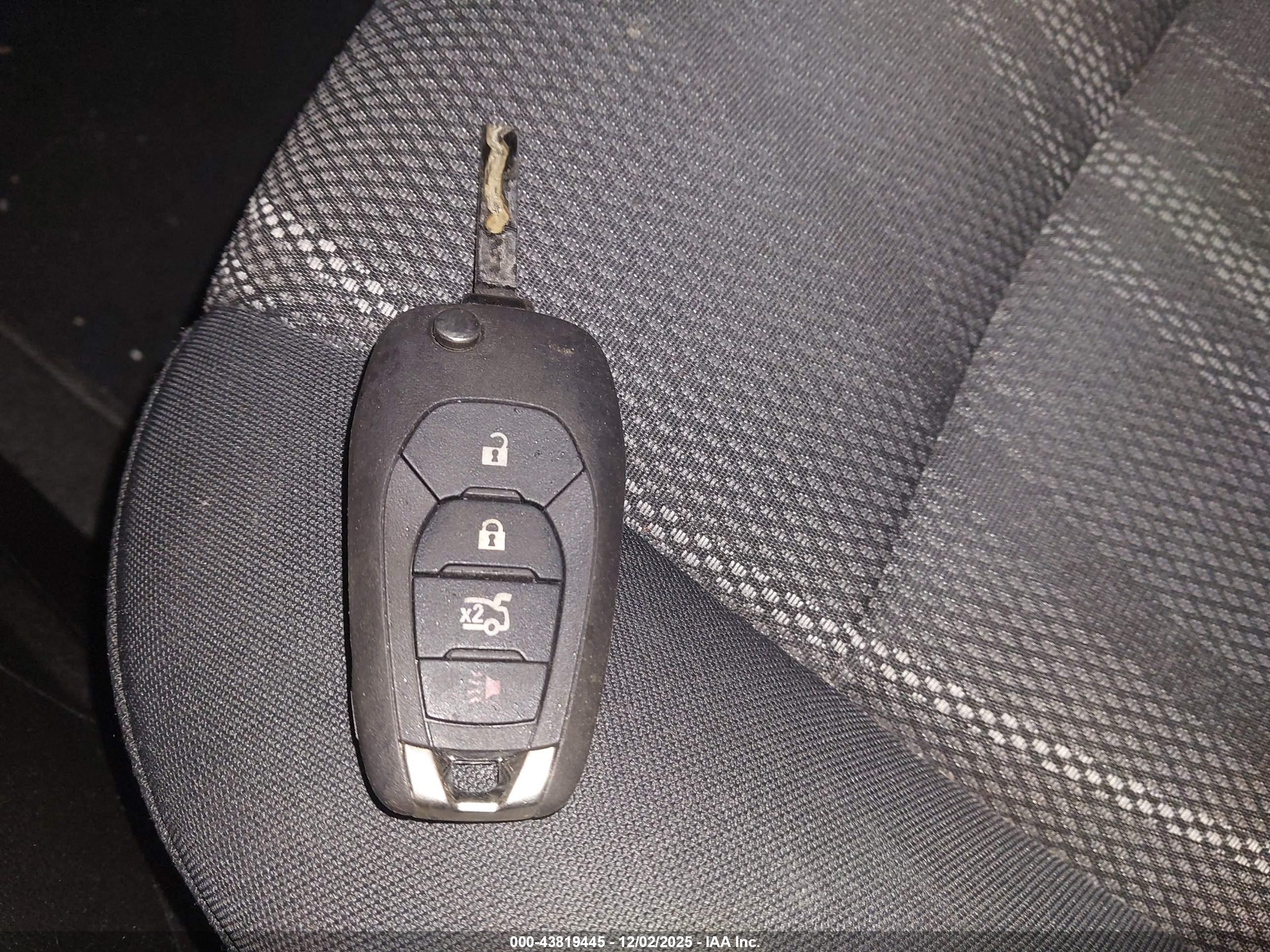 CHEVROLET SONIC image 11