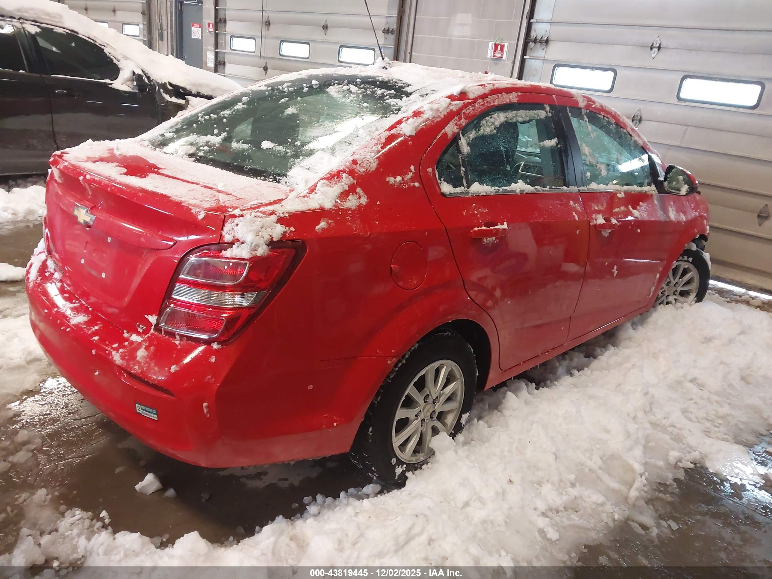 CHEVROLET SONIC image 4