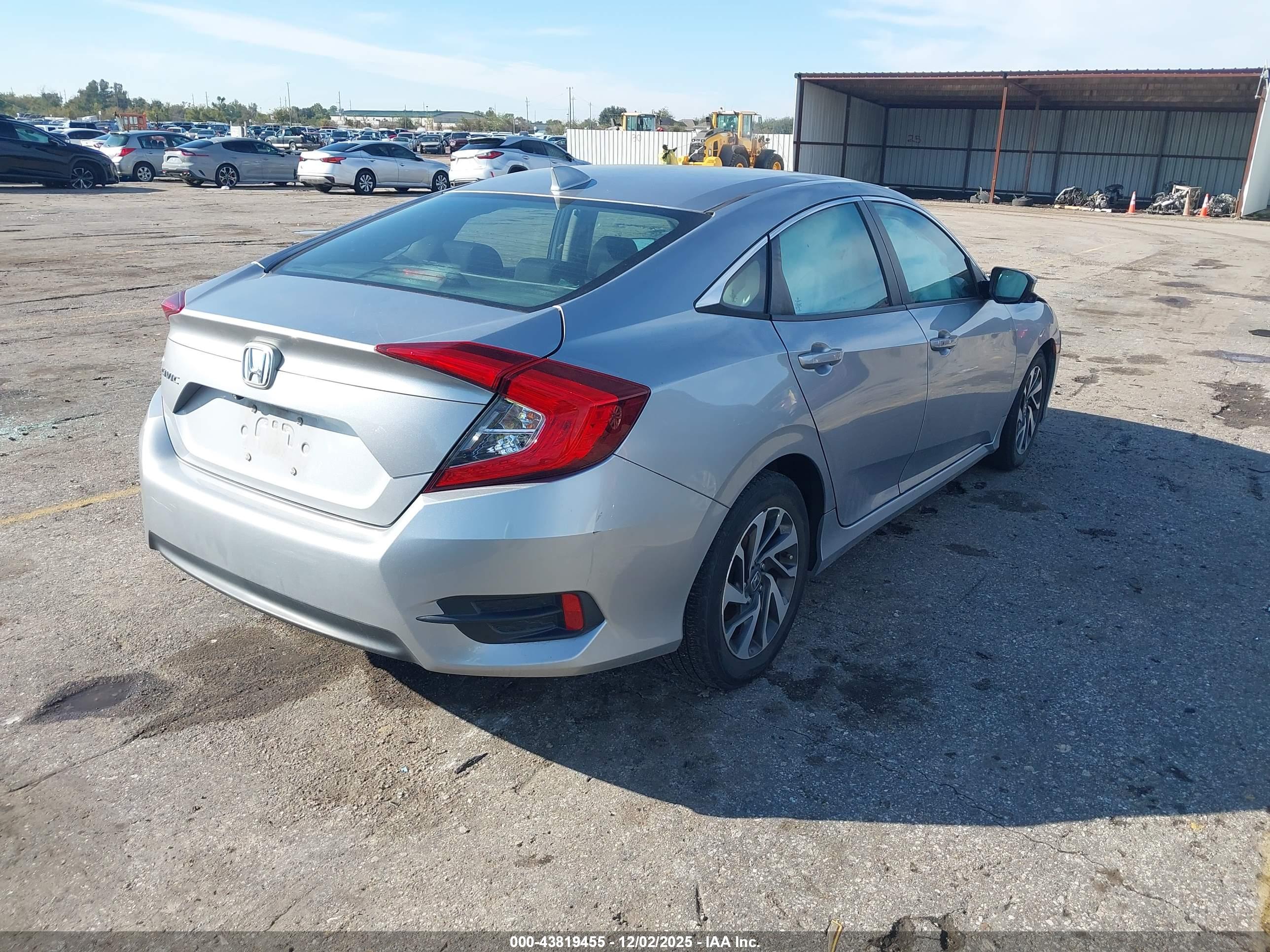 HONDA CIVIC image 4