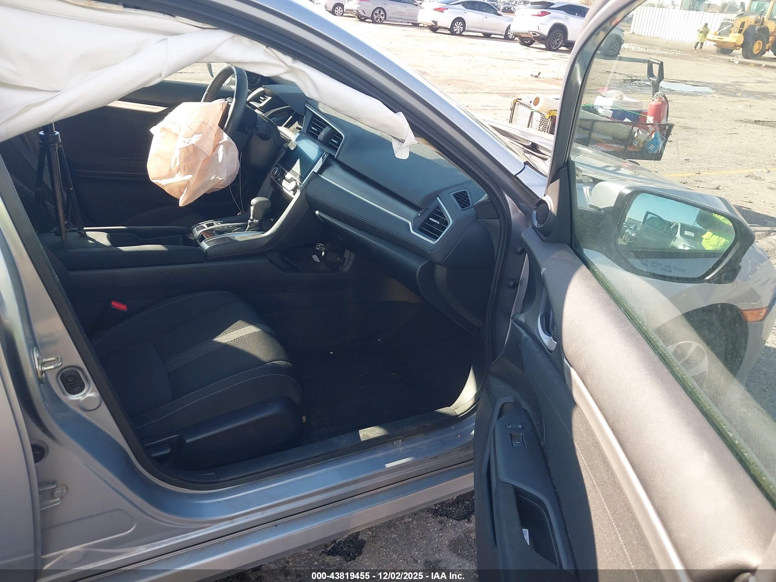 HONDA CIVIC image 5