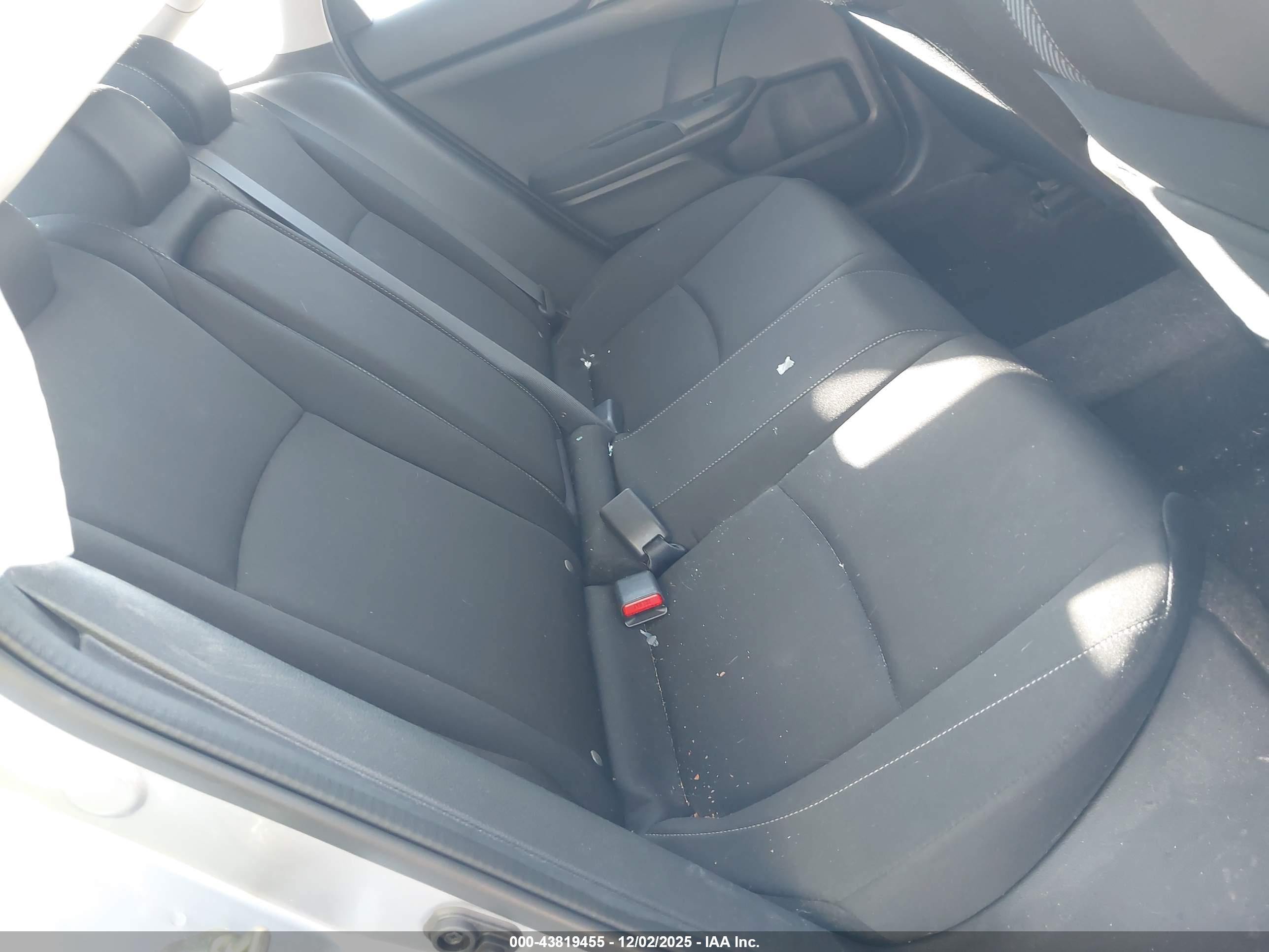 HONDA CIVIC image 8