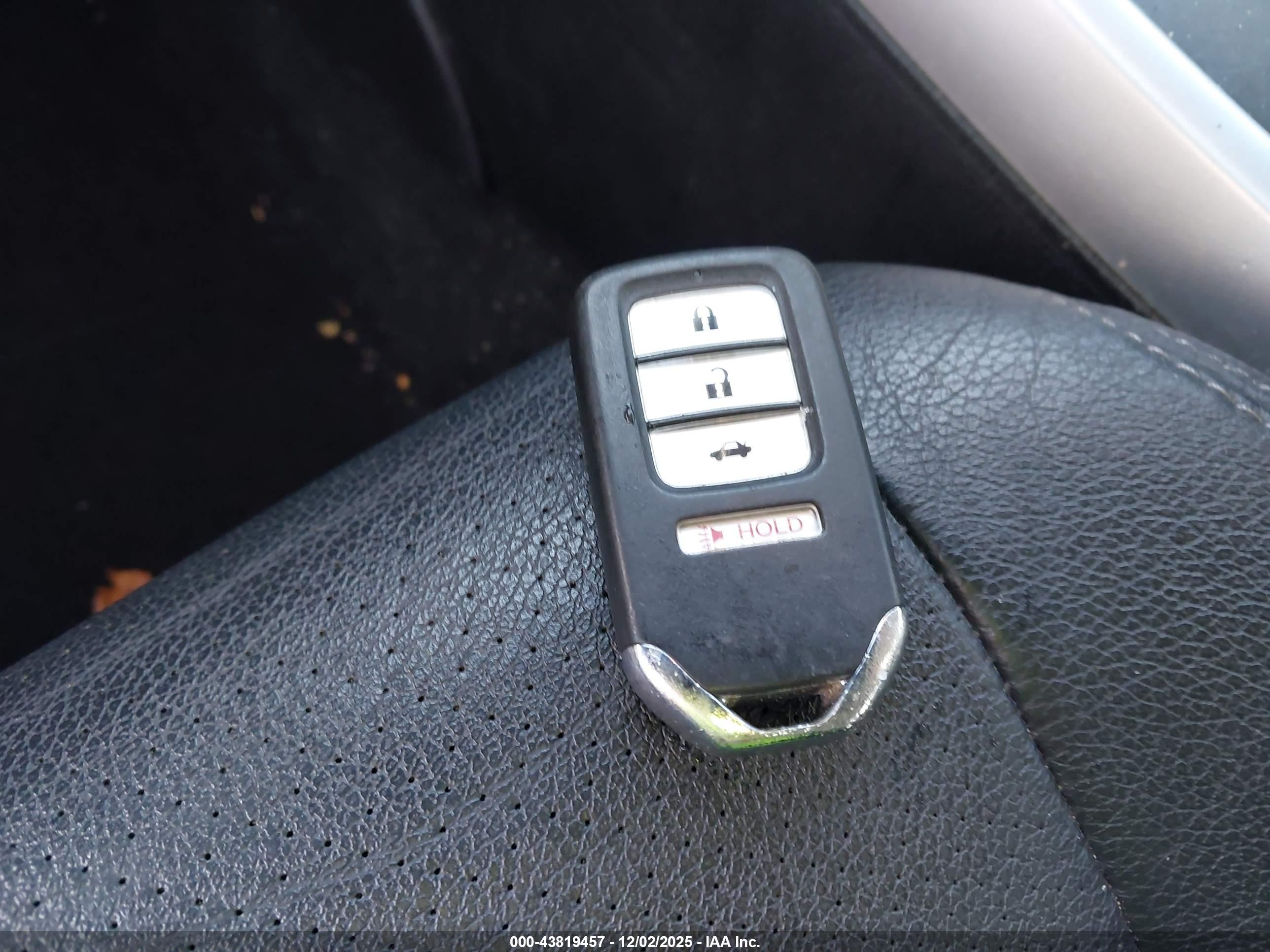 HONDA ACCORD image 11