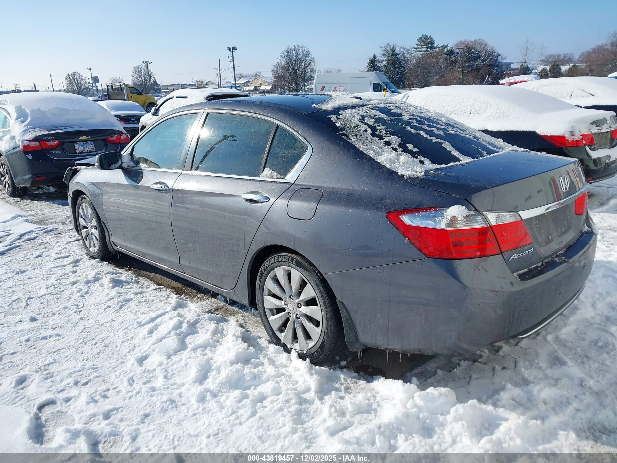 HONDA ACCORD image 3