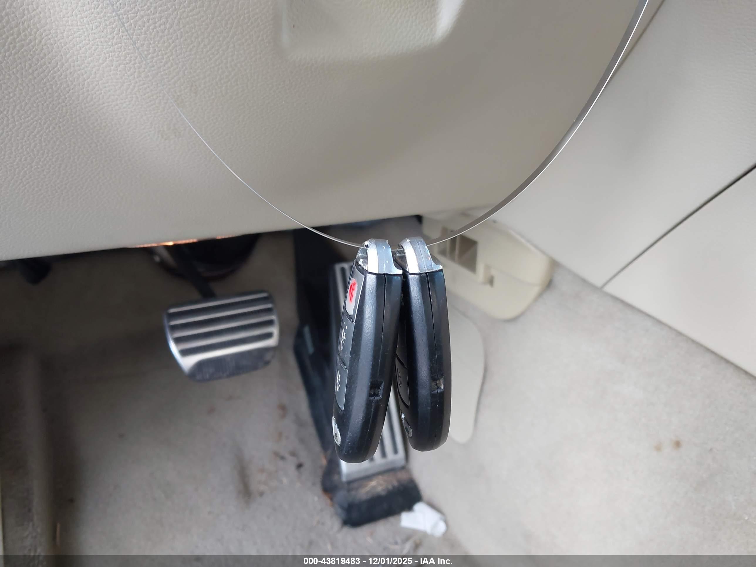 INFINITI FX35 image 11