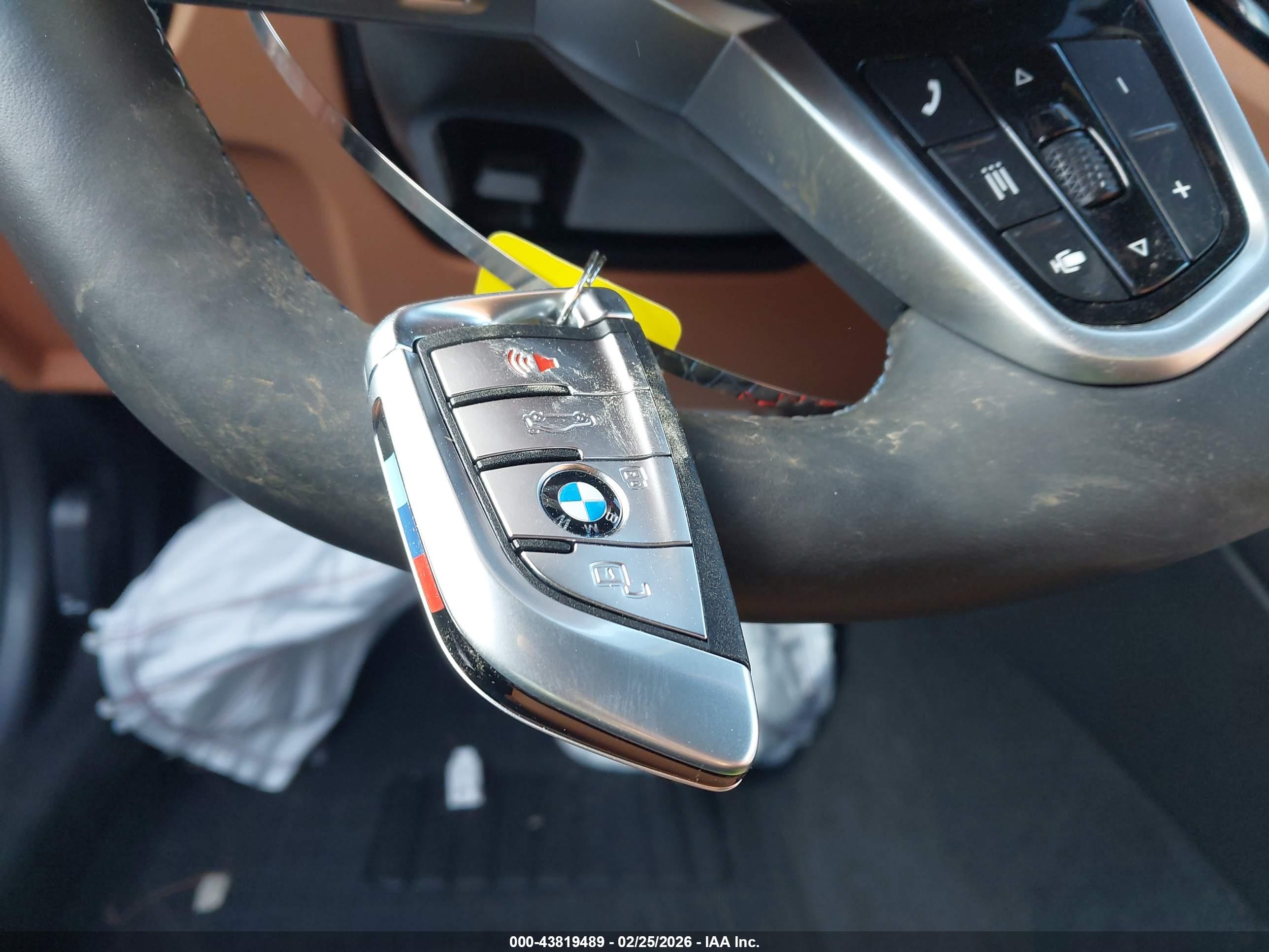 BMW M440I image 11
