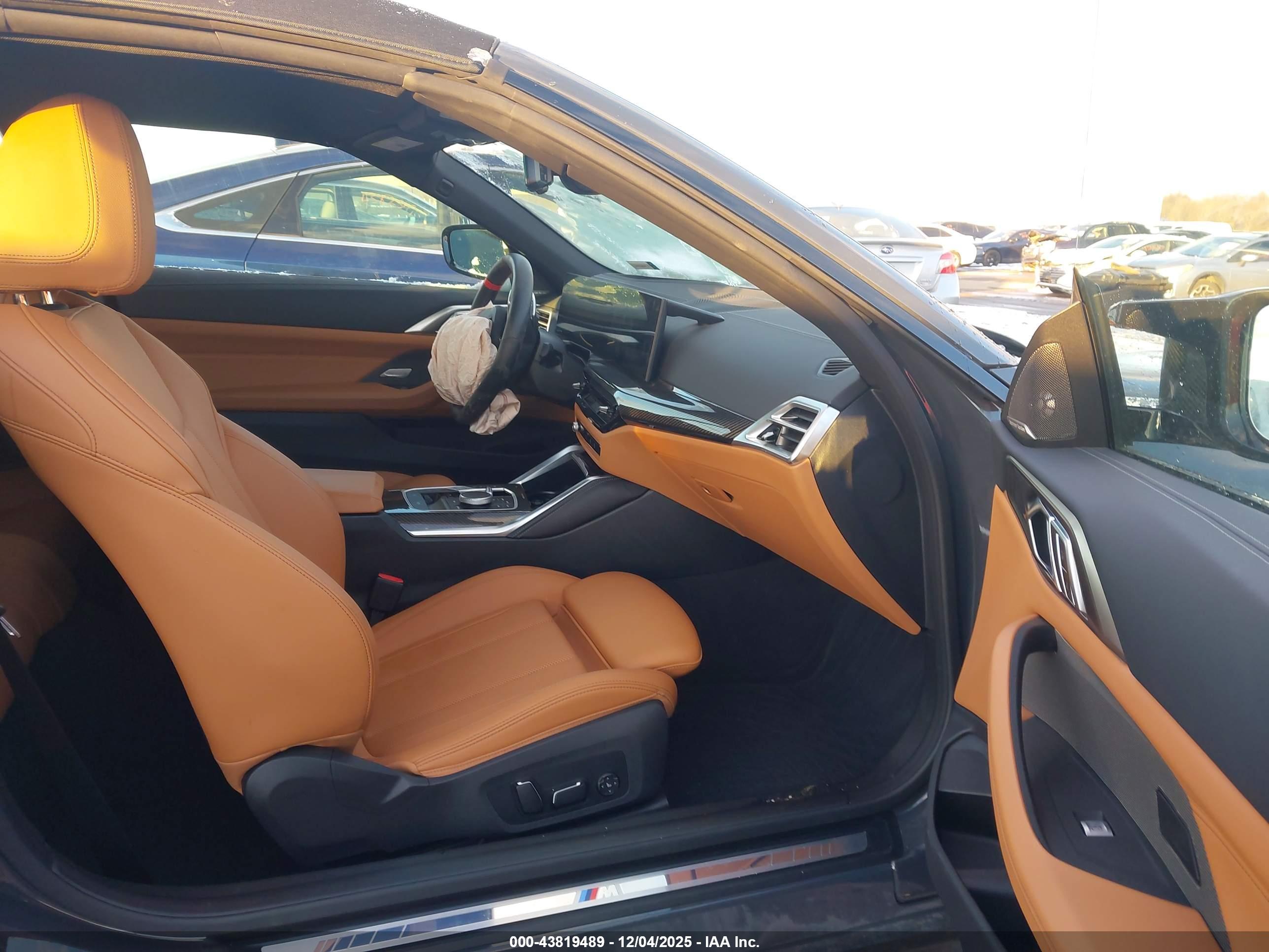 BMW M440I image 5