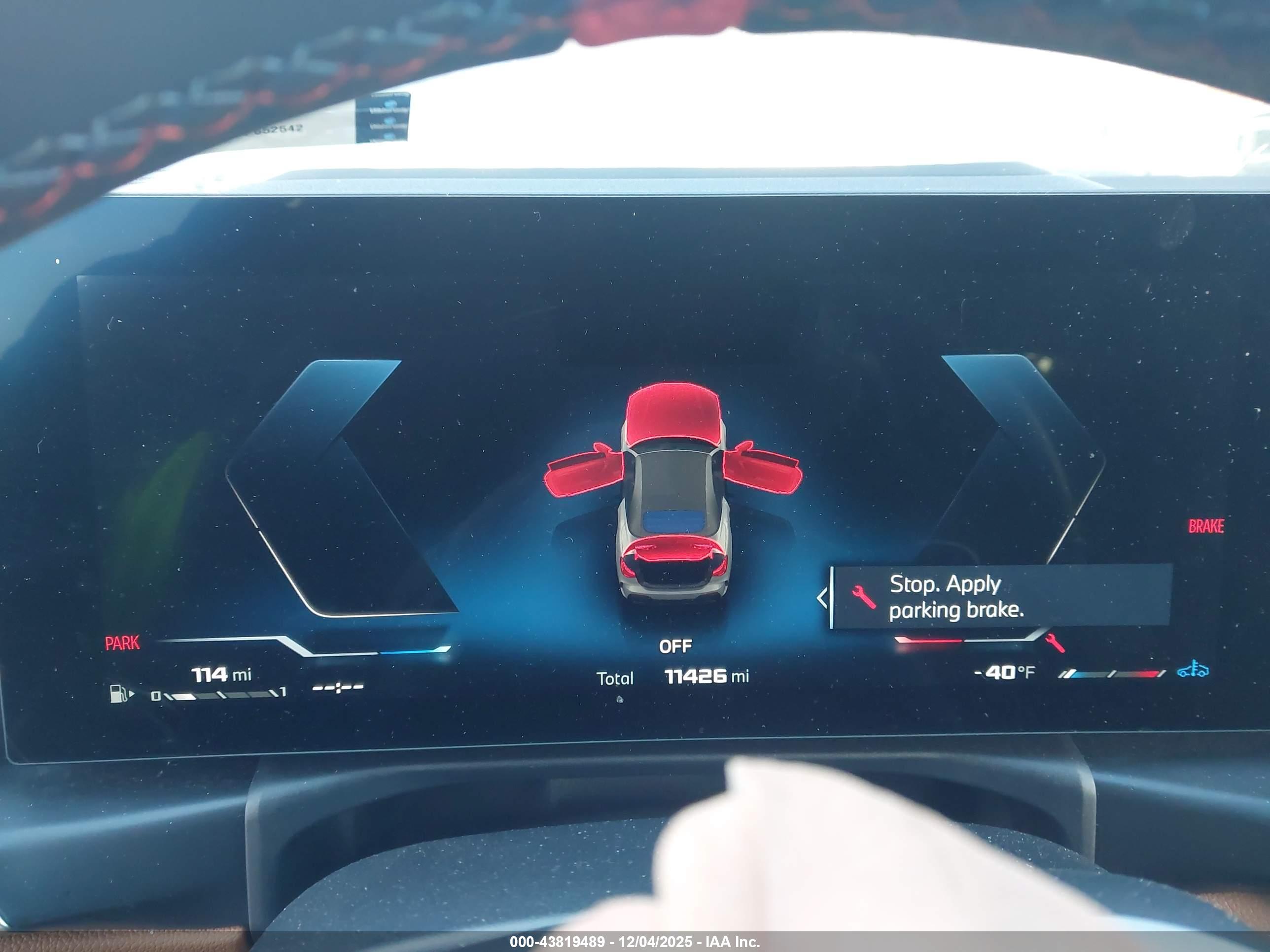 BMW M440I image 7