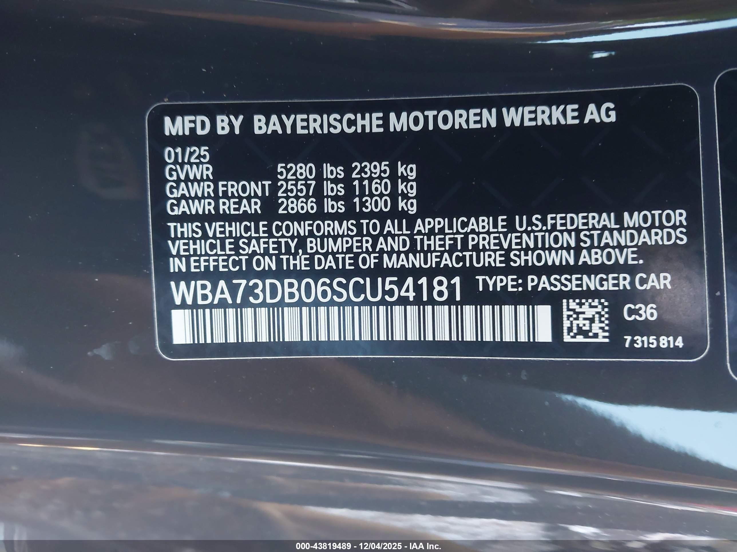 BMW M440I image 9