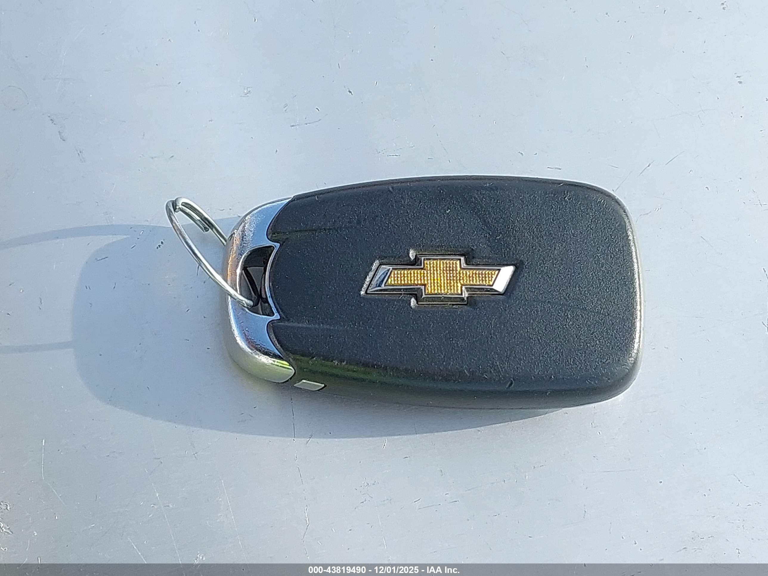 CHEVROLET MALIBU image 11