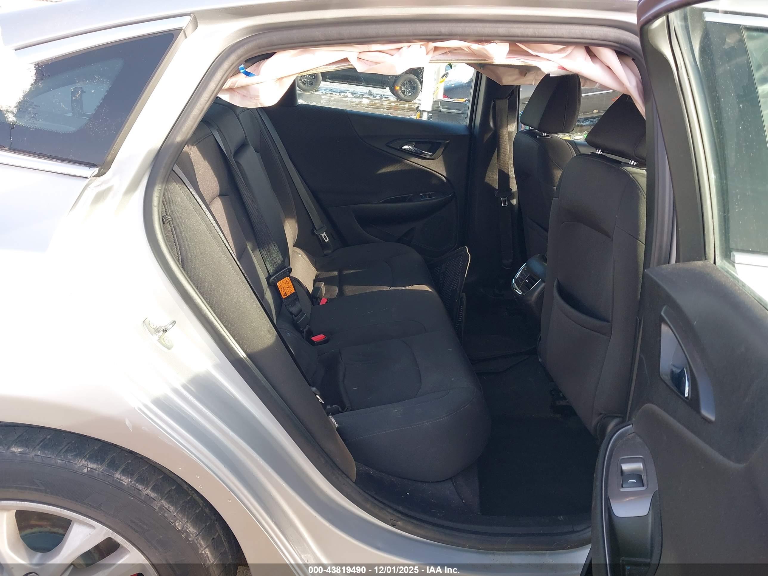 CHEVROLET MALIBU image 8