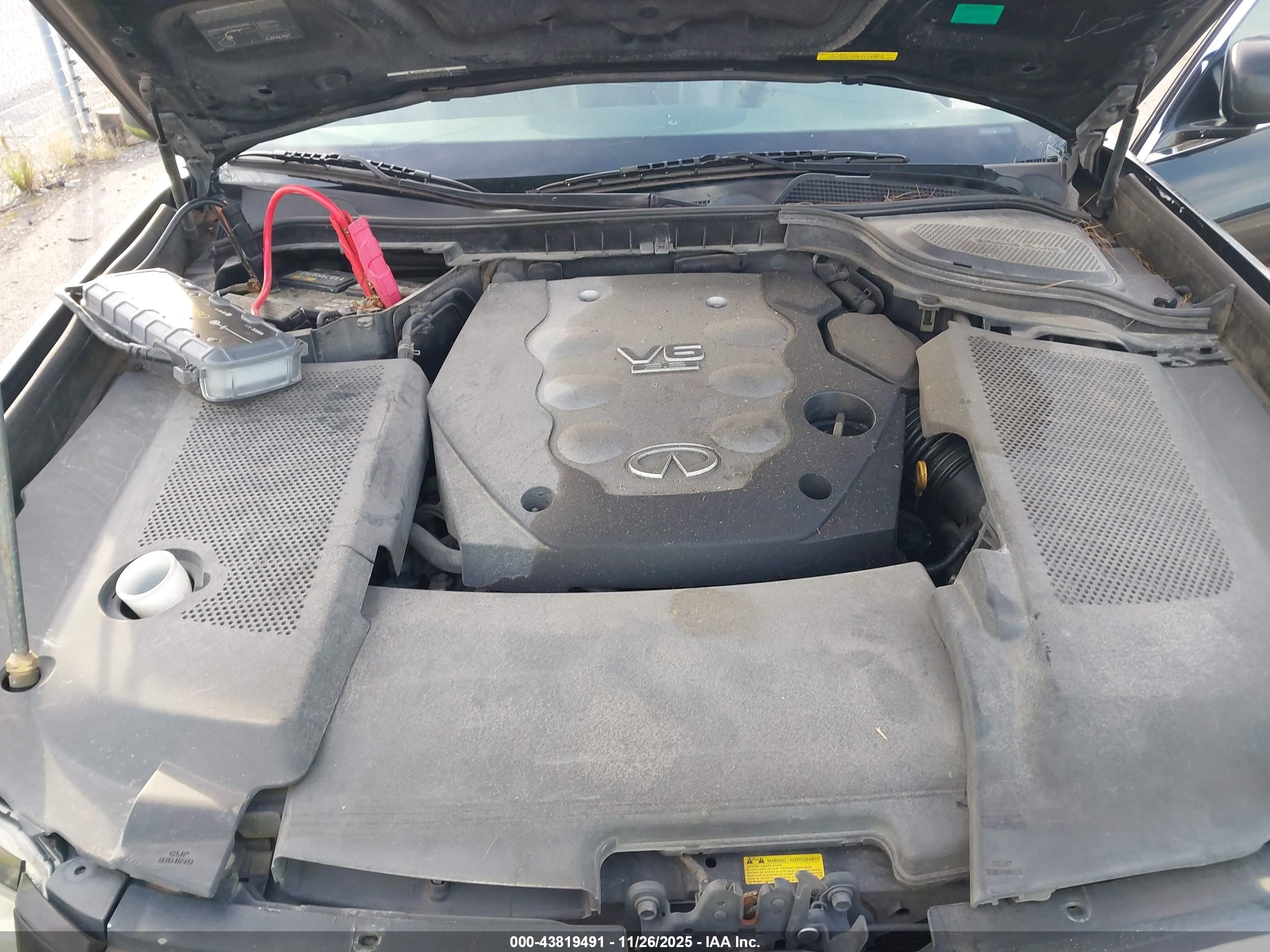 INFINITI M35 image 10