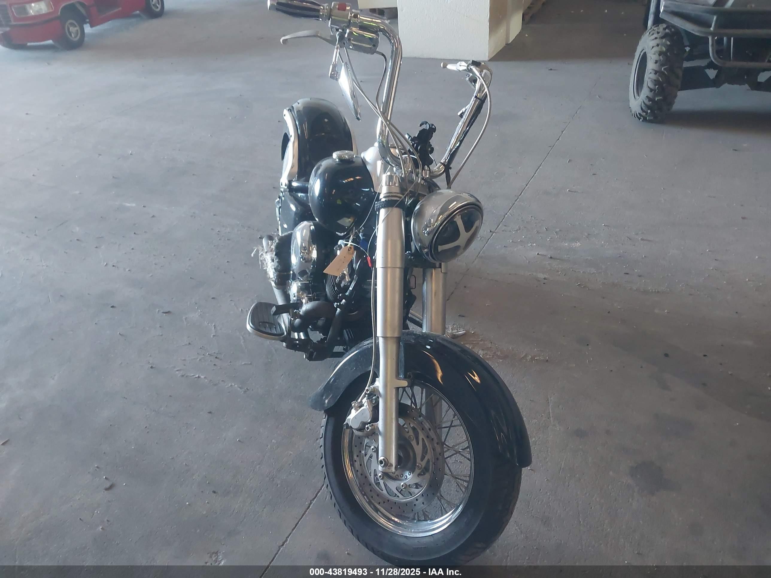 YAMAHA XVS650 image 5