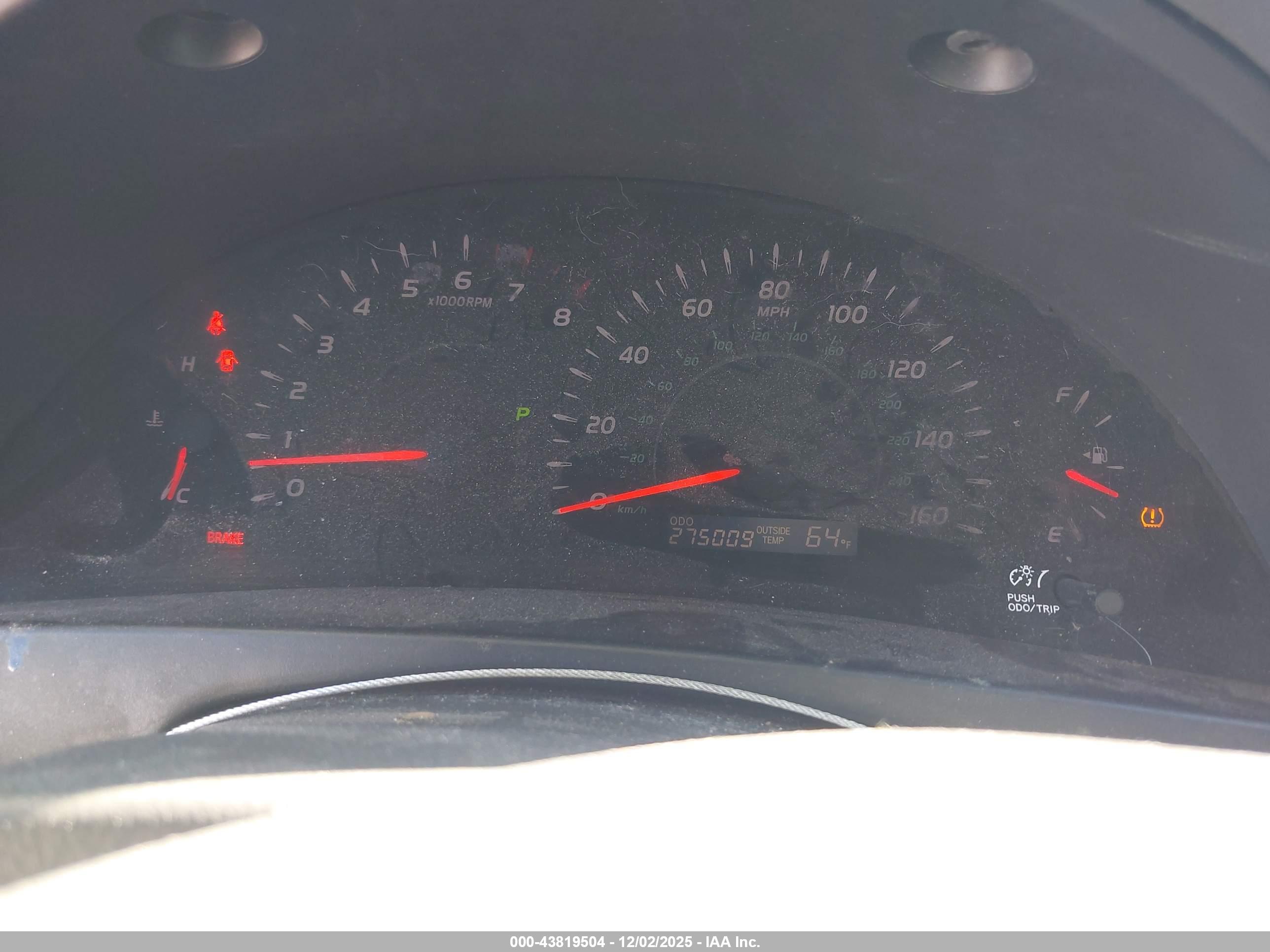 TOYOTA CAMRY image 7