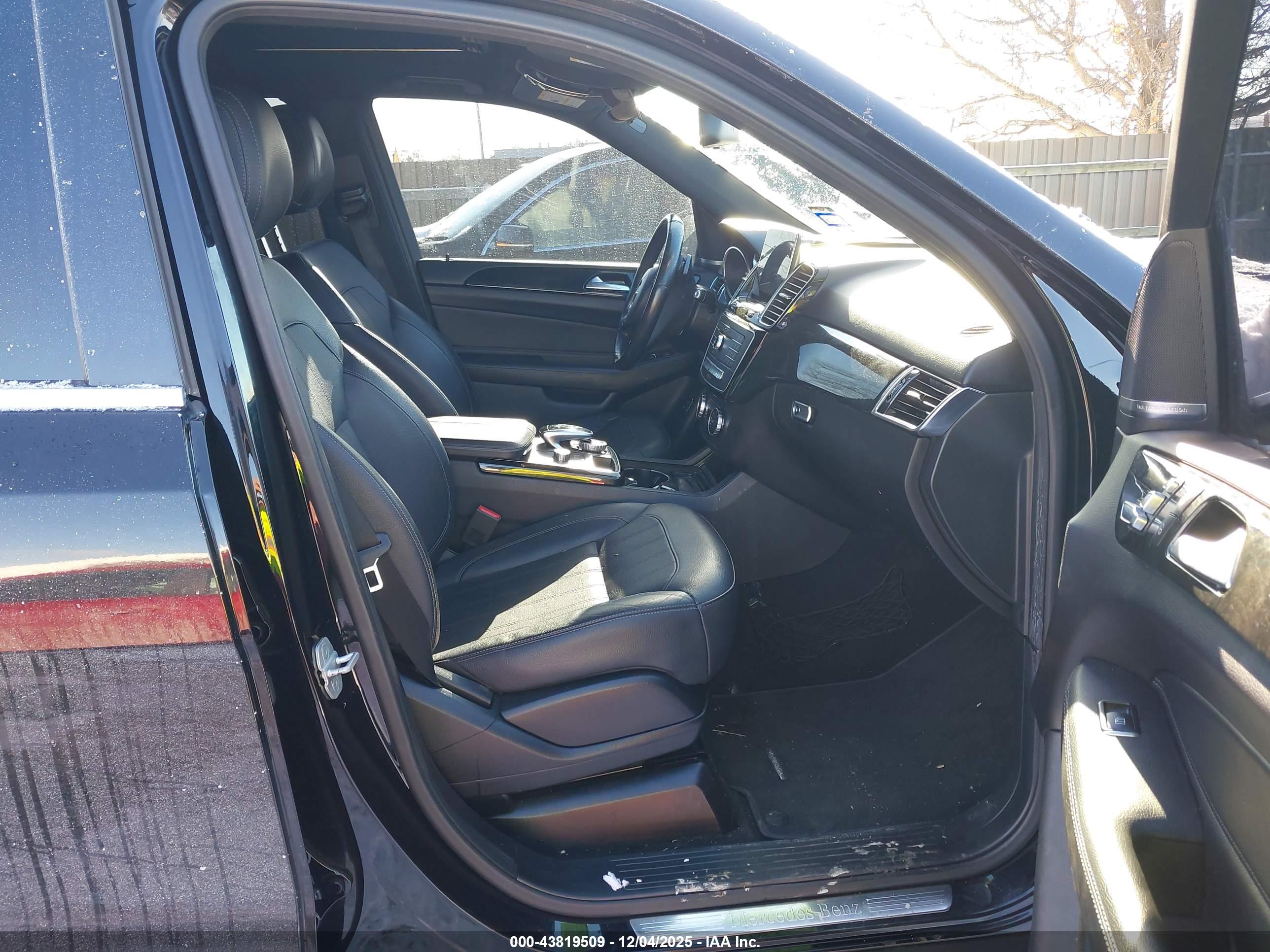 MERCEDES-BENZ GLE image 5