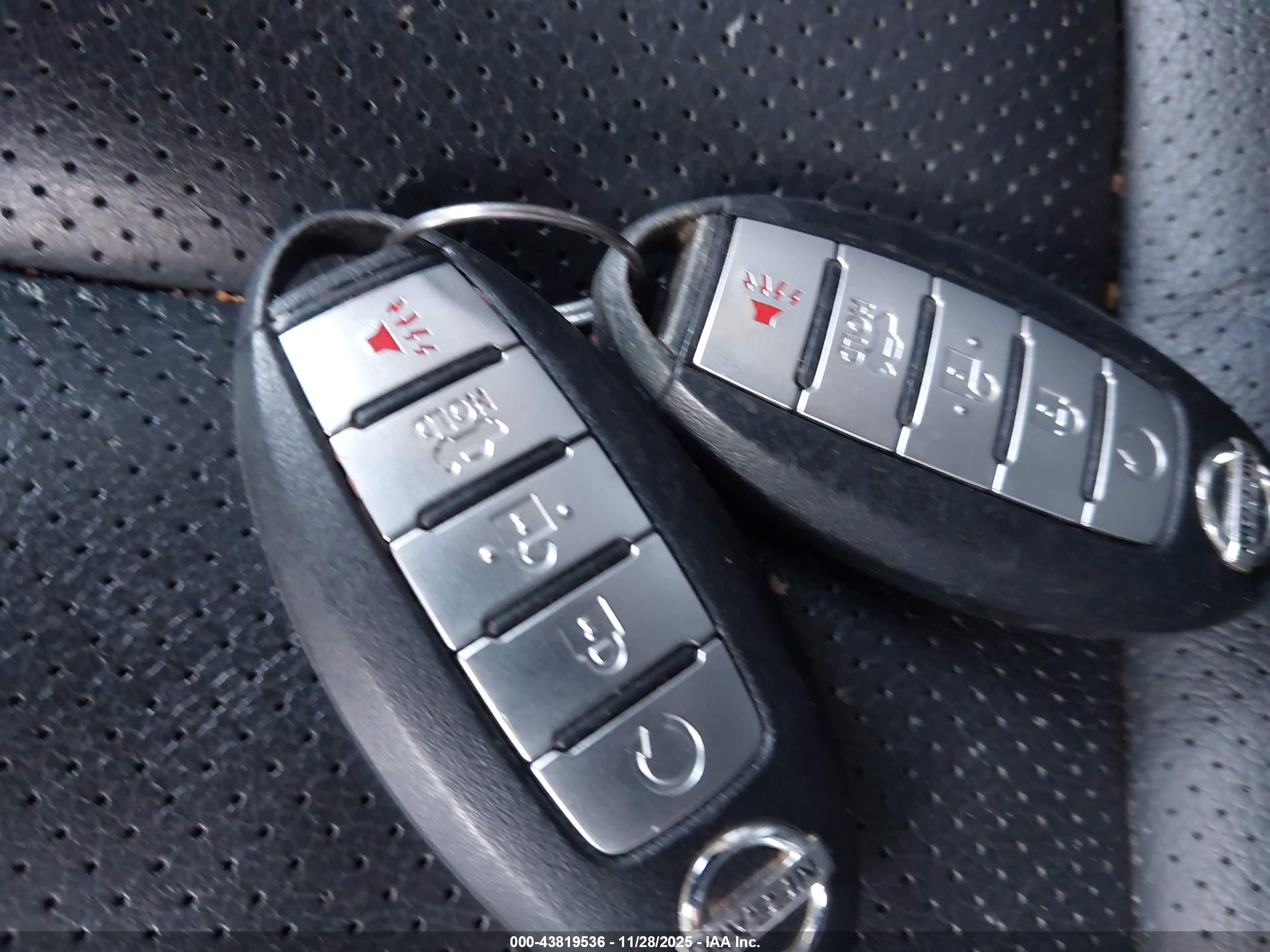 NISSAN ALTIMA image 11