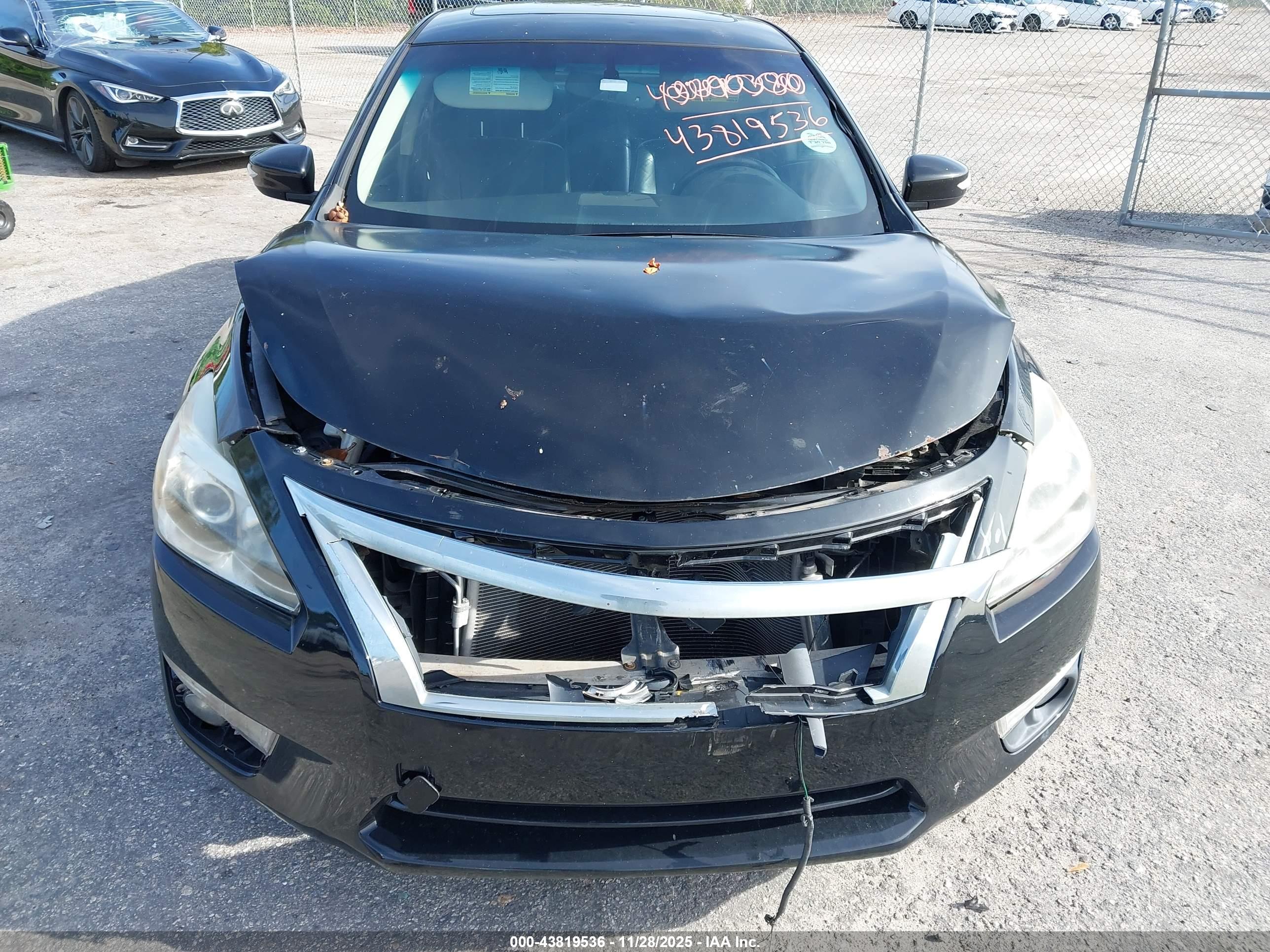 NISSAN ALTIMA image 6