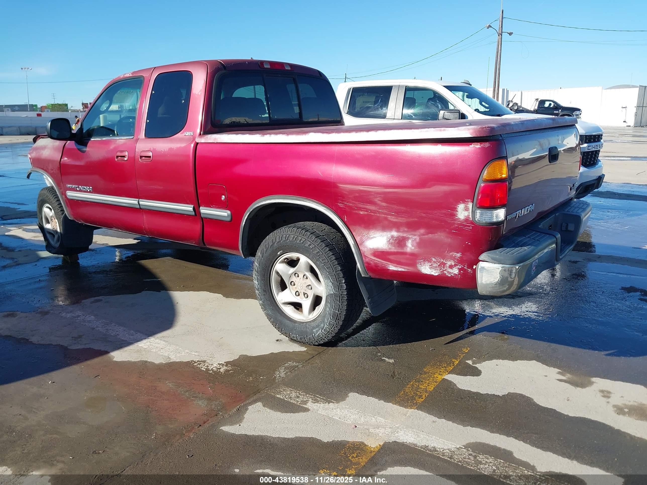 TOYOTA TUNDRA image 3
