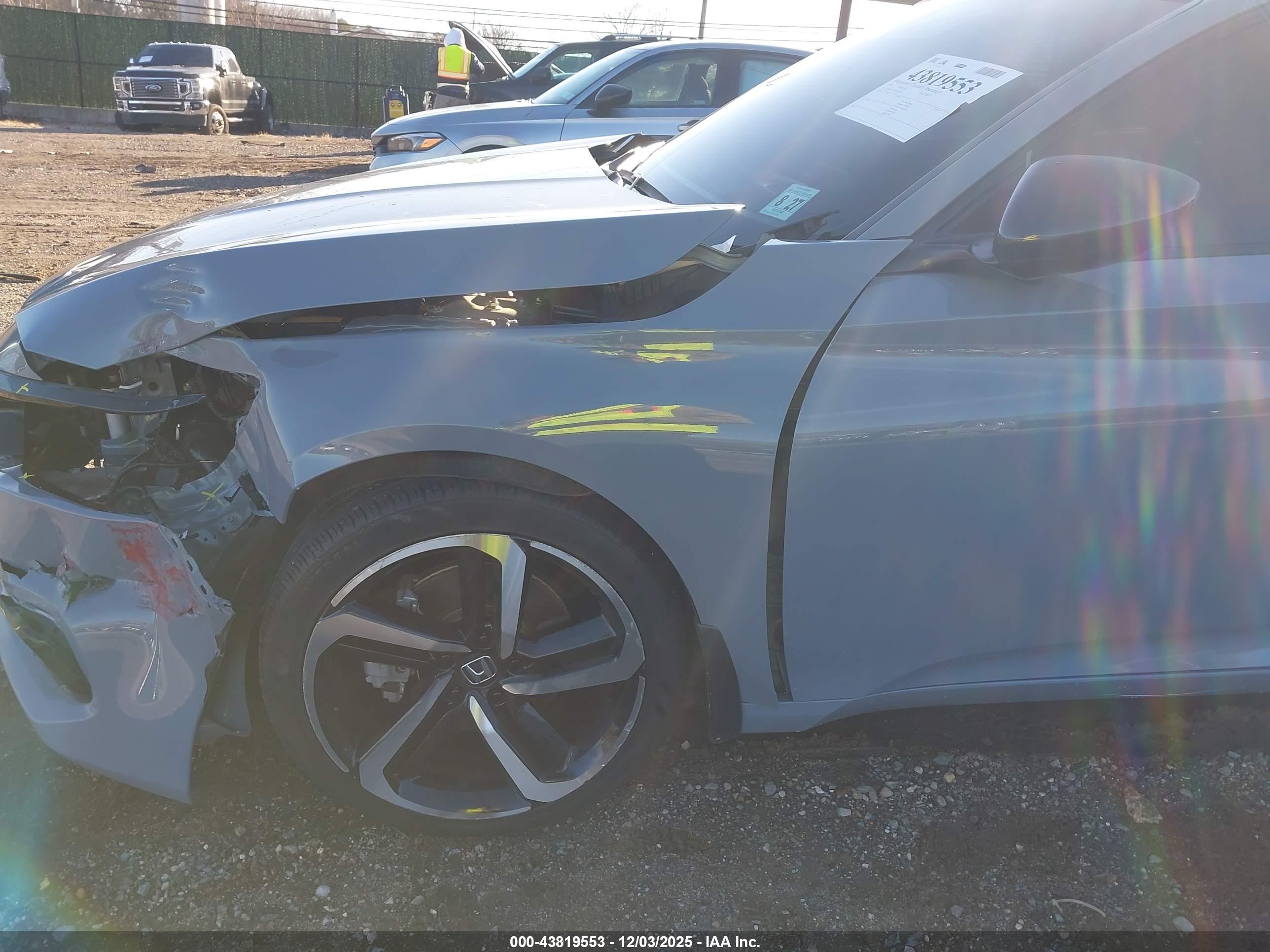HONDA ACCORD image 6
