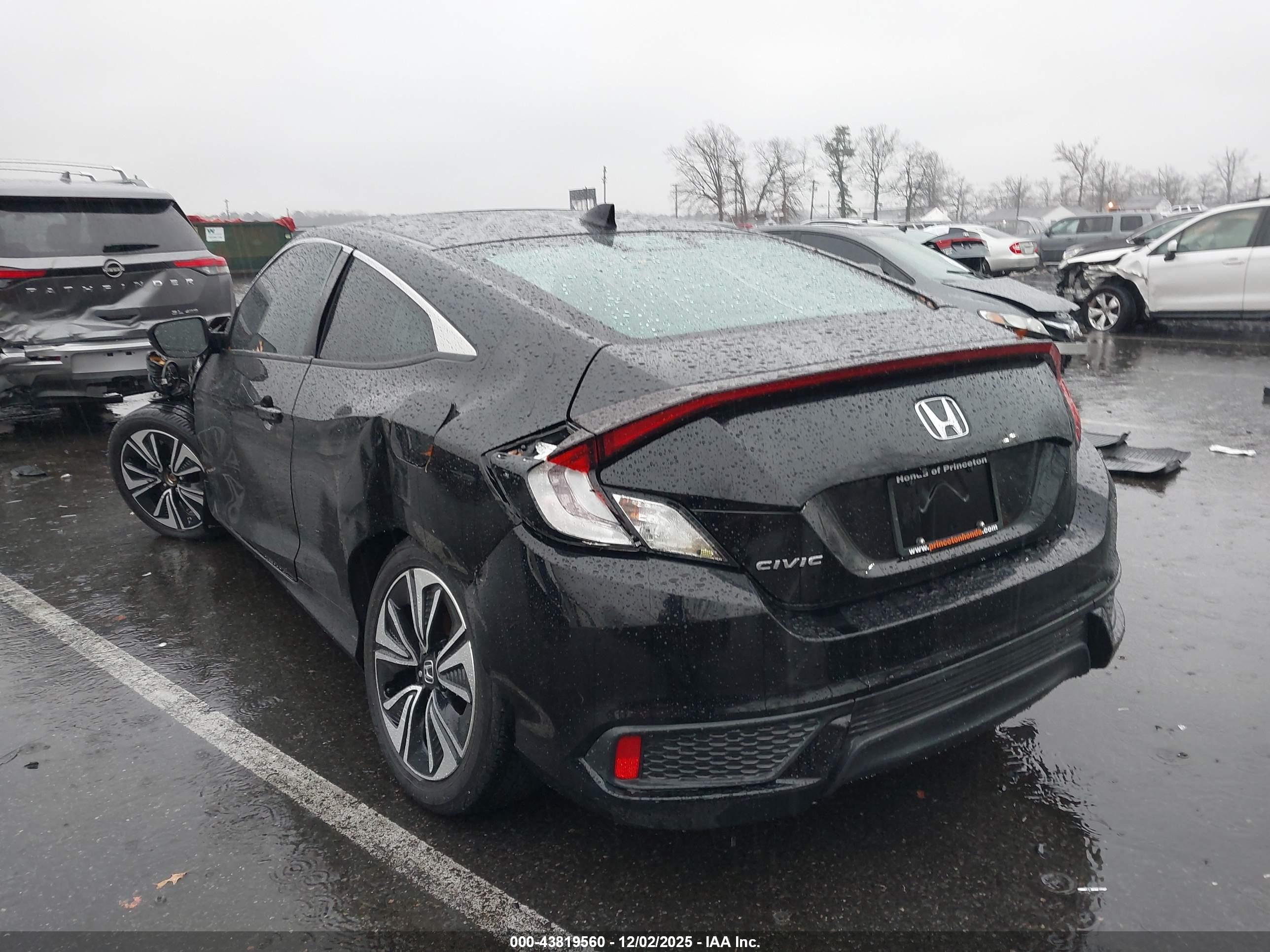 HONDA CIVIC image 3