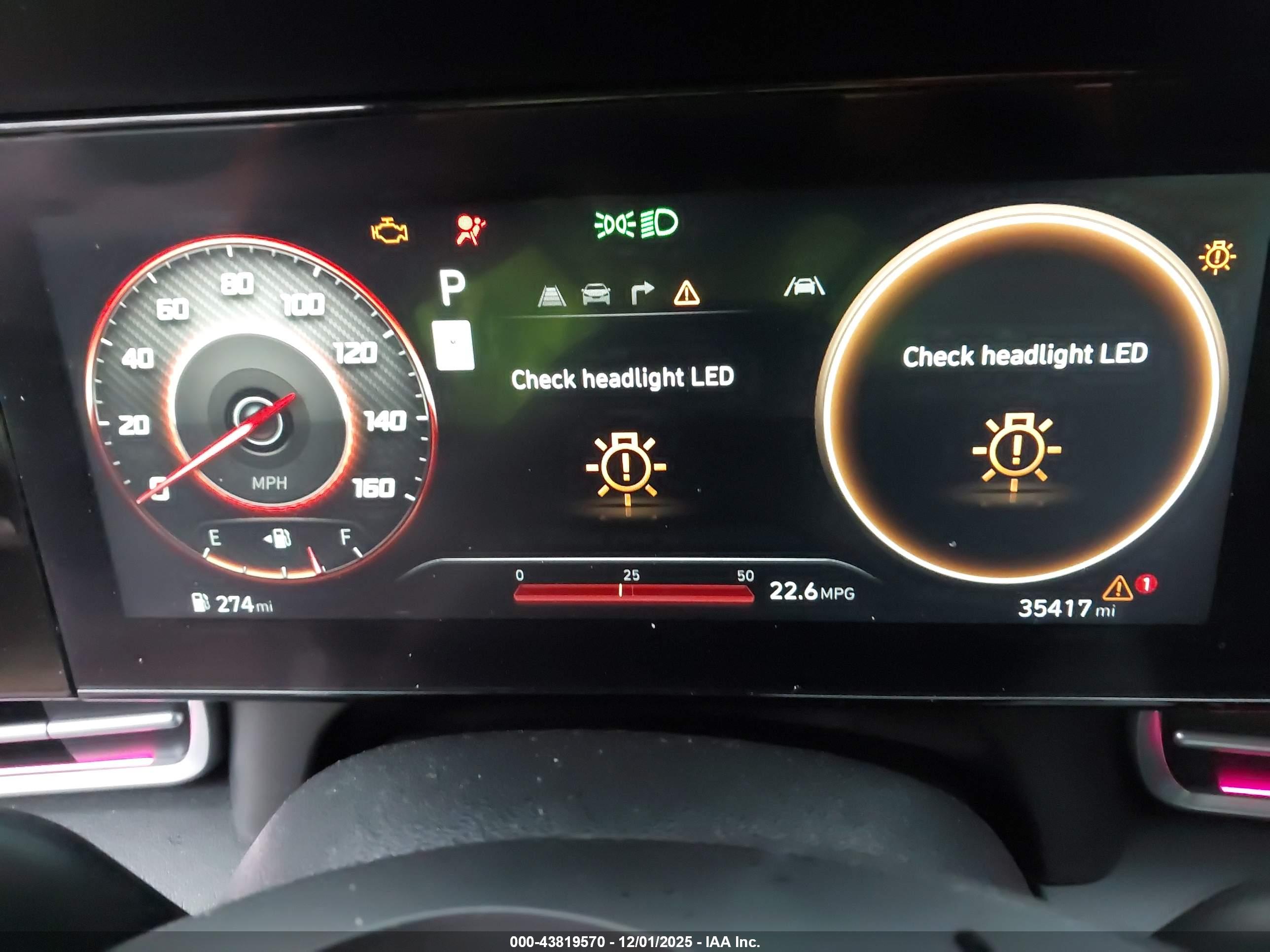 HYUNDAI ELANTRA image 7