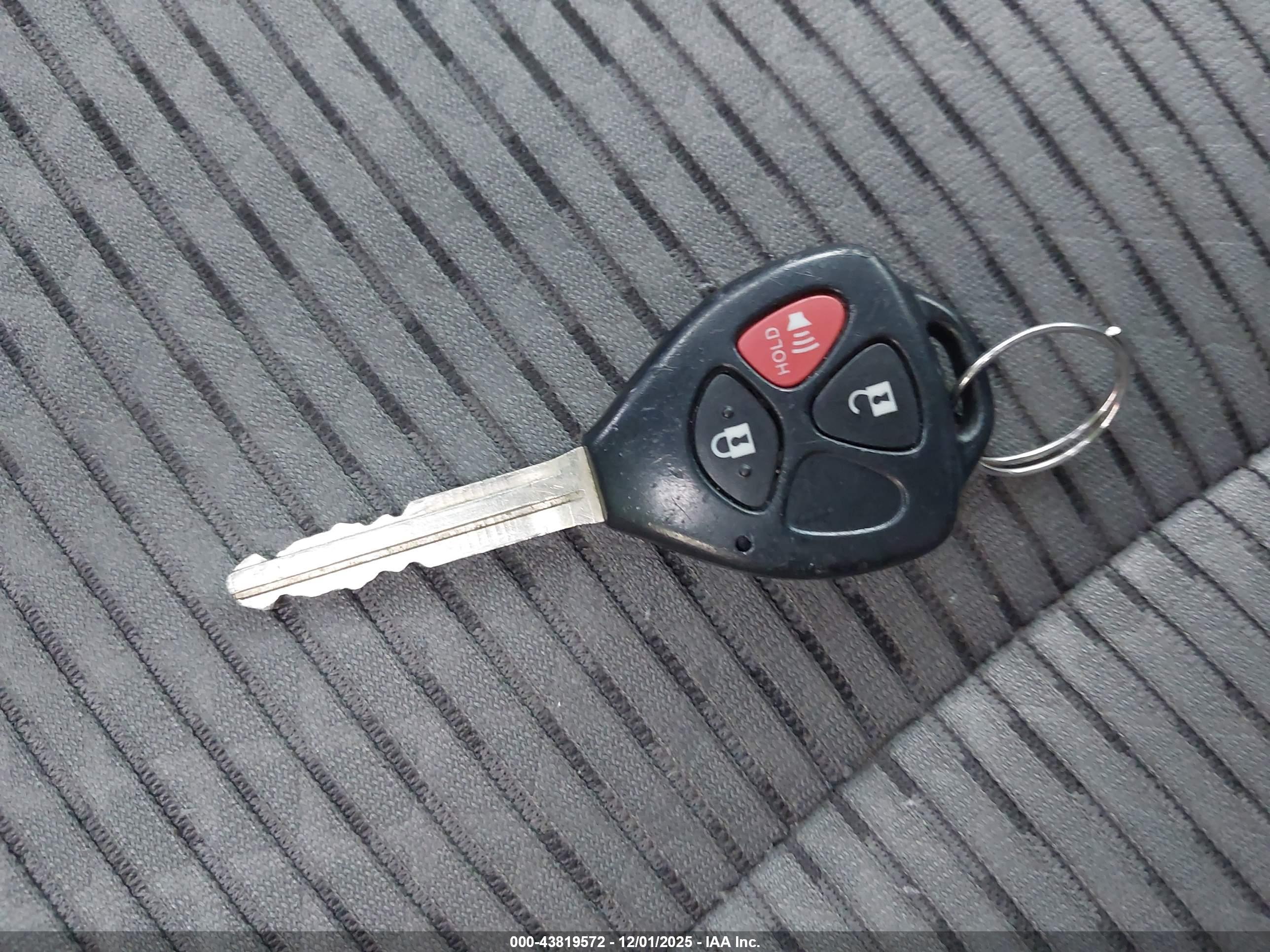 TOYOTA 4RUNNER image 11