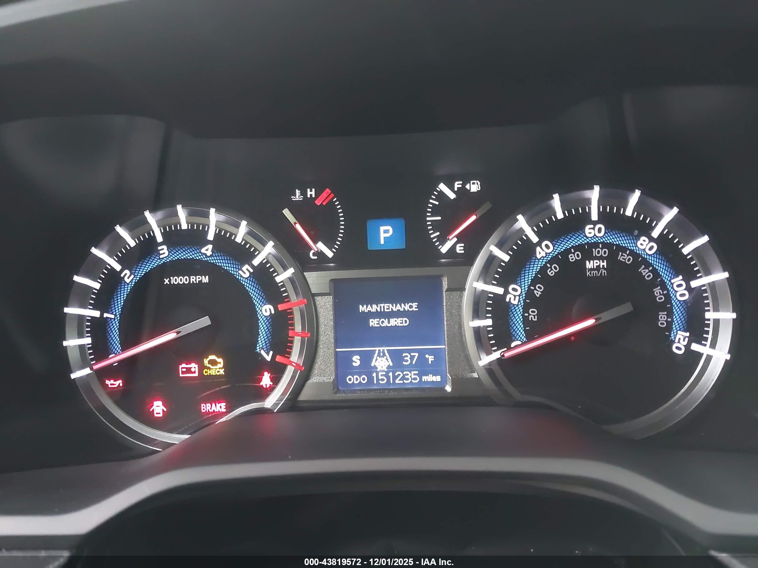 TOYOTA 4RUNNER image 7
