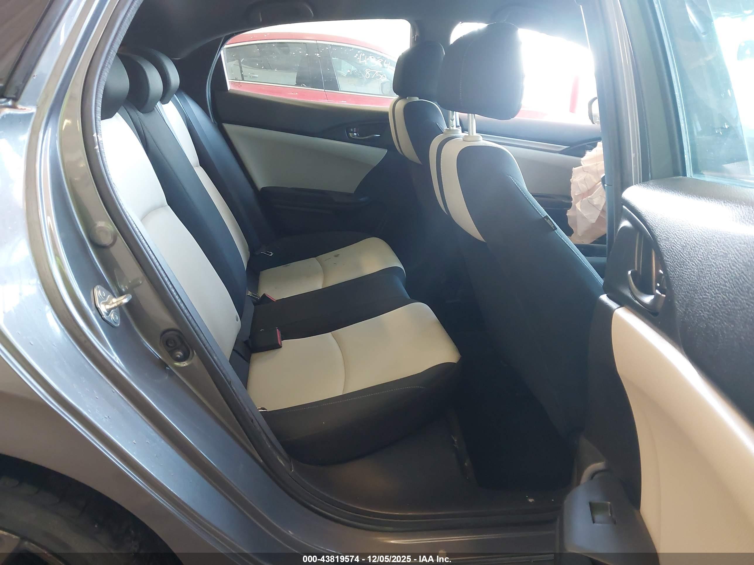 HONDA CIVIC image 8
