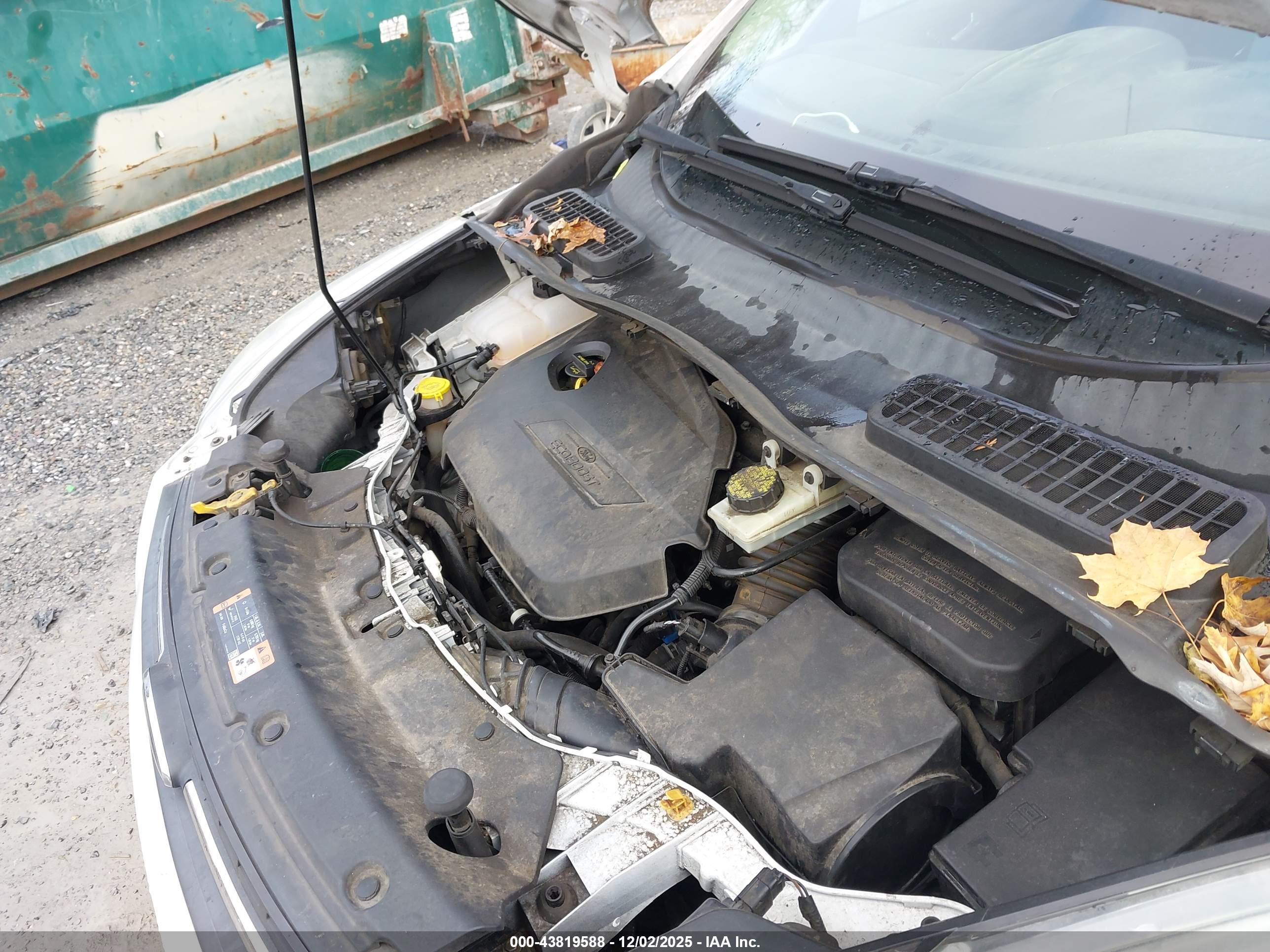 FORD ESCAPE image 10