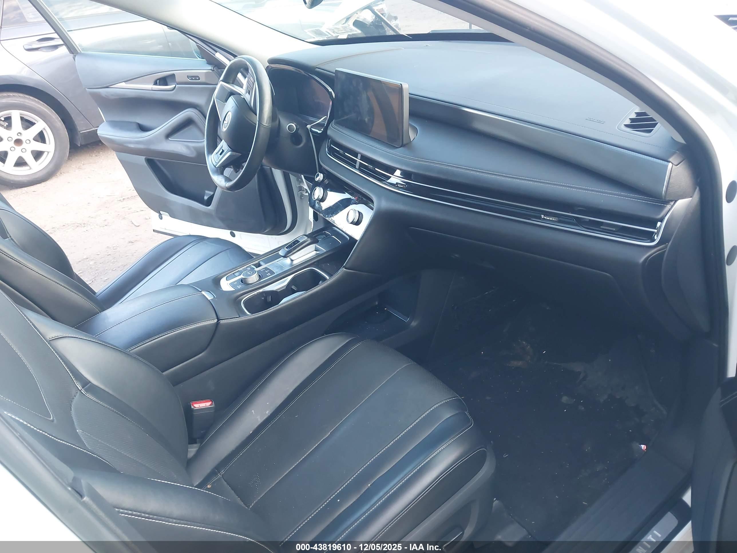INFINITI QX60 image 5