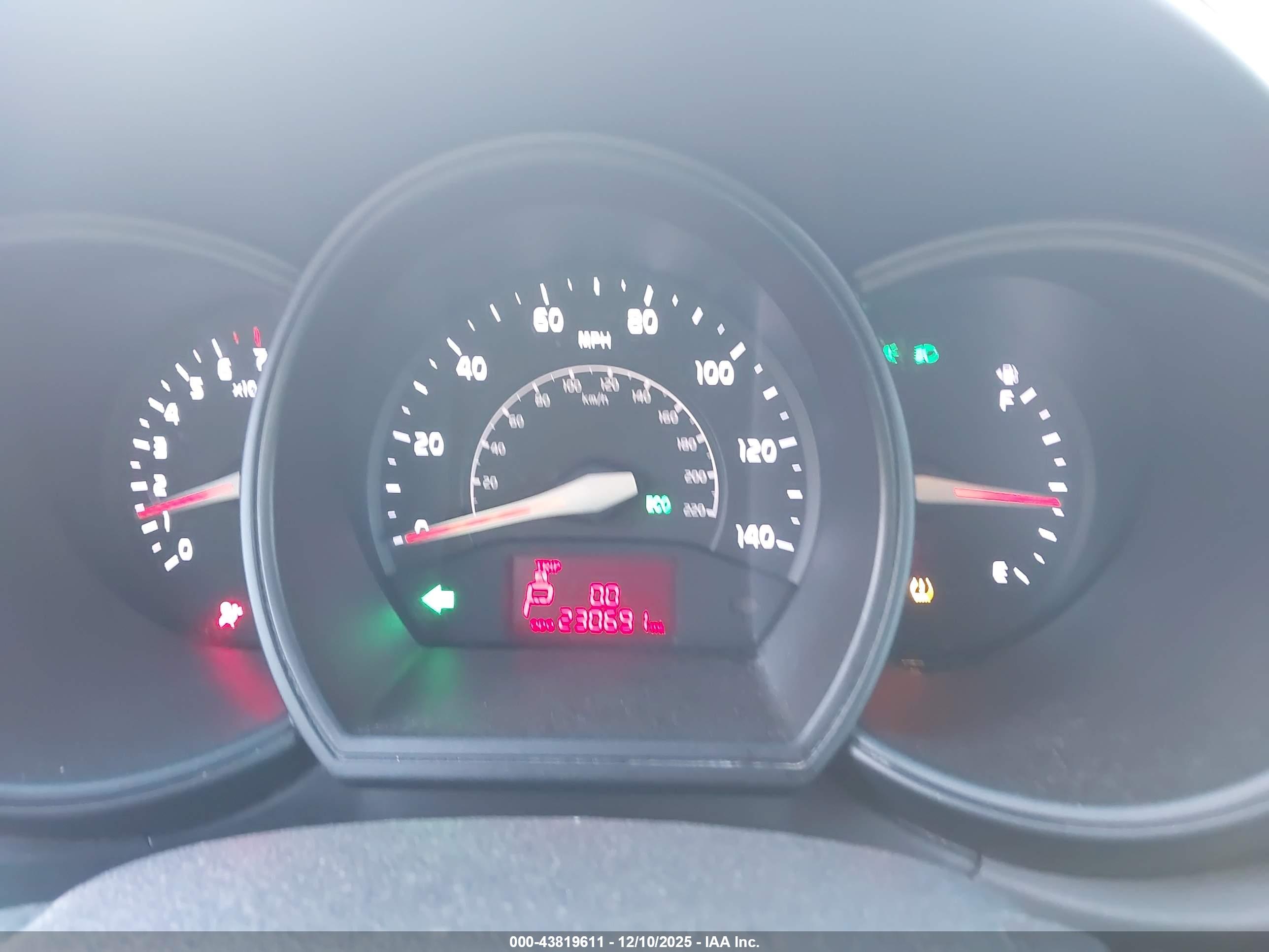 KIA RIO image 7