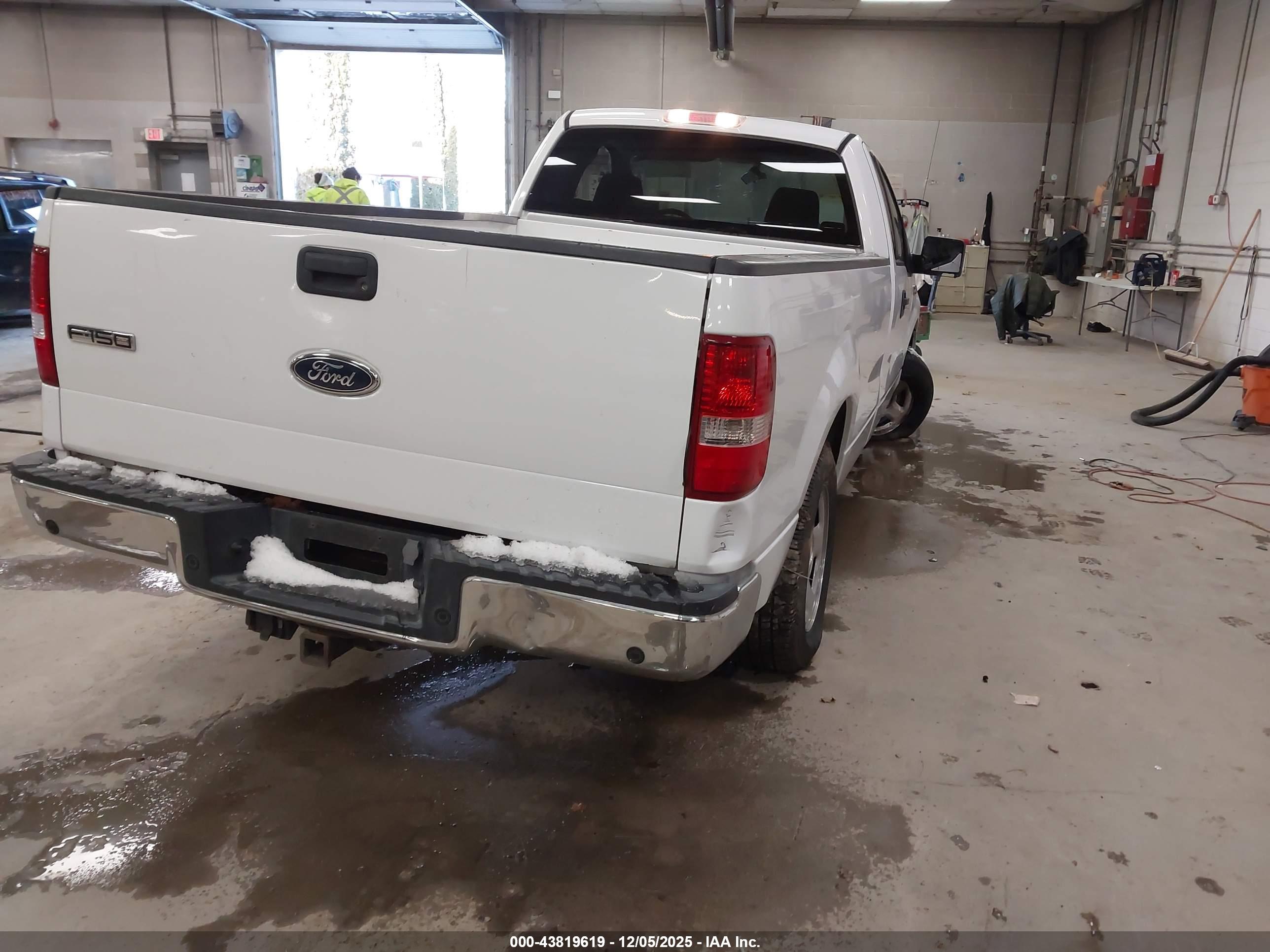 FORD F-150 image 4